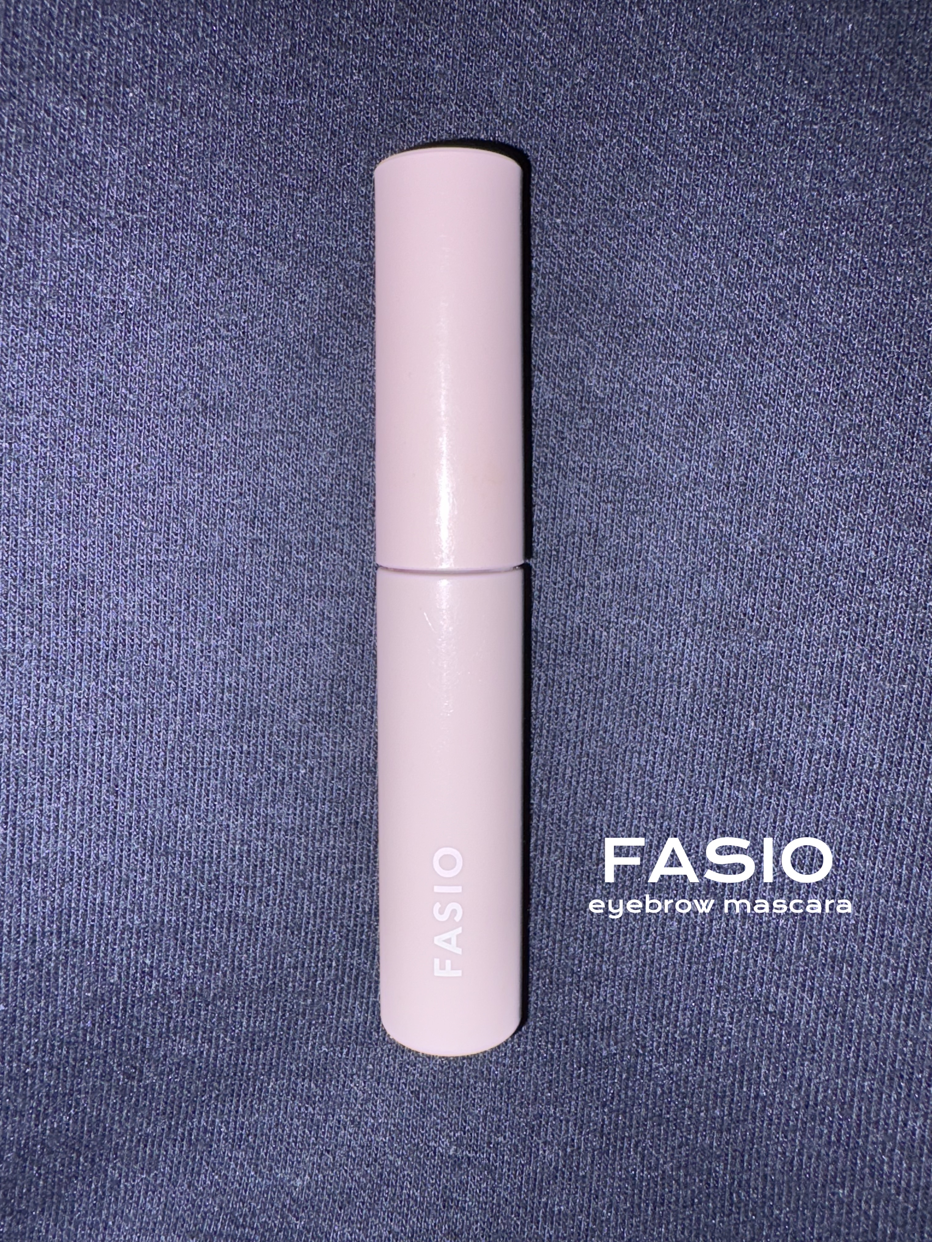 FASIO アイブロウ マスカラのクチコミ「
自眉の黒さをナチュラルにカバーしてくれて自然な垢抜け眉に仕上げてくれる( ^ω^ )💗

塗.....」（1枚目）