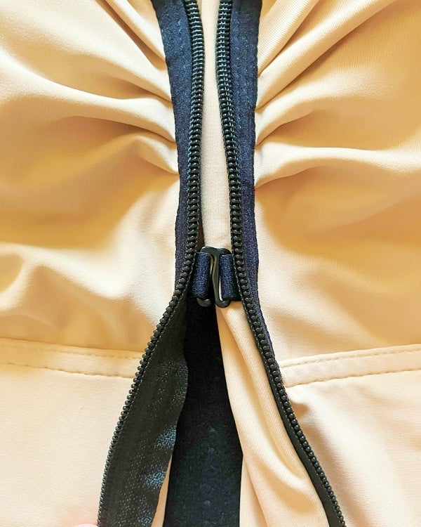 ティーライフ on LIPS 「・体形の崩れが気になるのに、最近ではブラトップ系の楽なインナー..」(6枚目)