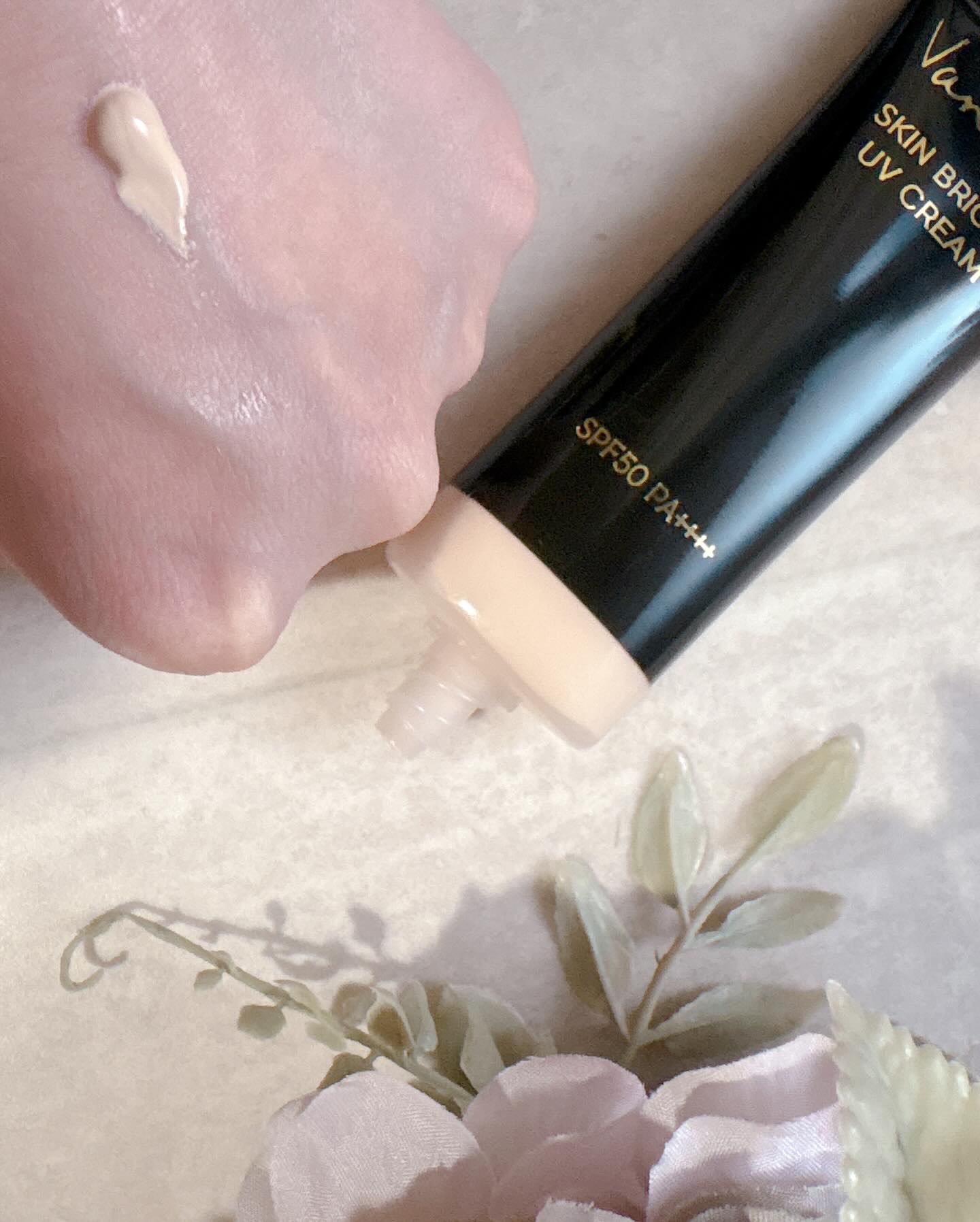 スキンブライトUVクリーム/VanCleo/日焼け止めクリームを使ったクチコミ（2枚目）