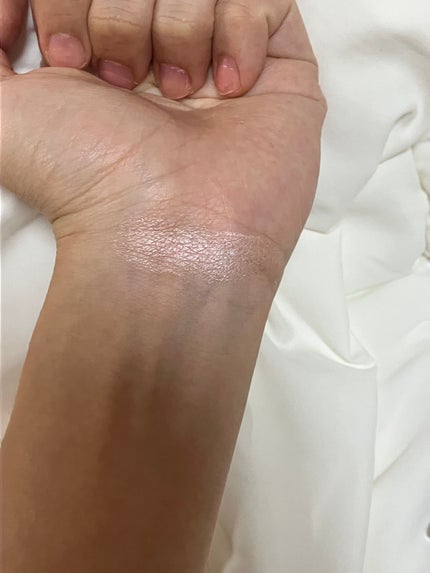 パールグロウハイライト/CEZANNE/パウダーハイライトを使ったクチコミ(3枚目)