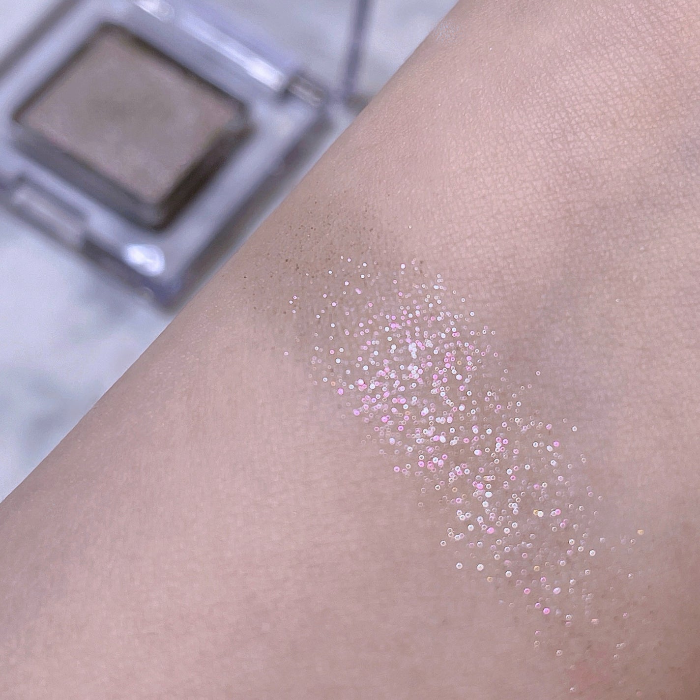 ⑅︎まりか𓃠*⑅︎ on LIPS 「⋈︎チャコット新色 ⋈︎マルチカラーバリエーションSP15ブラ..」(8枚目)