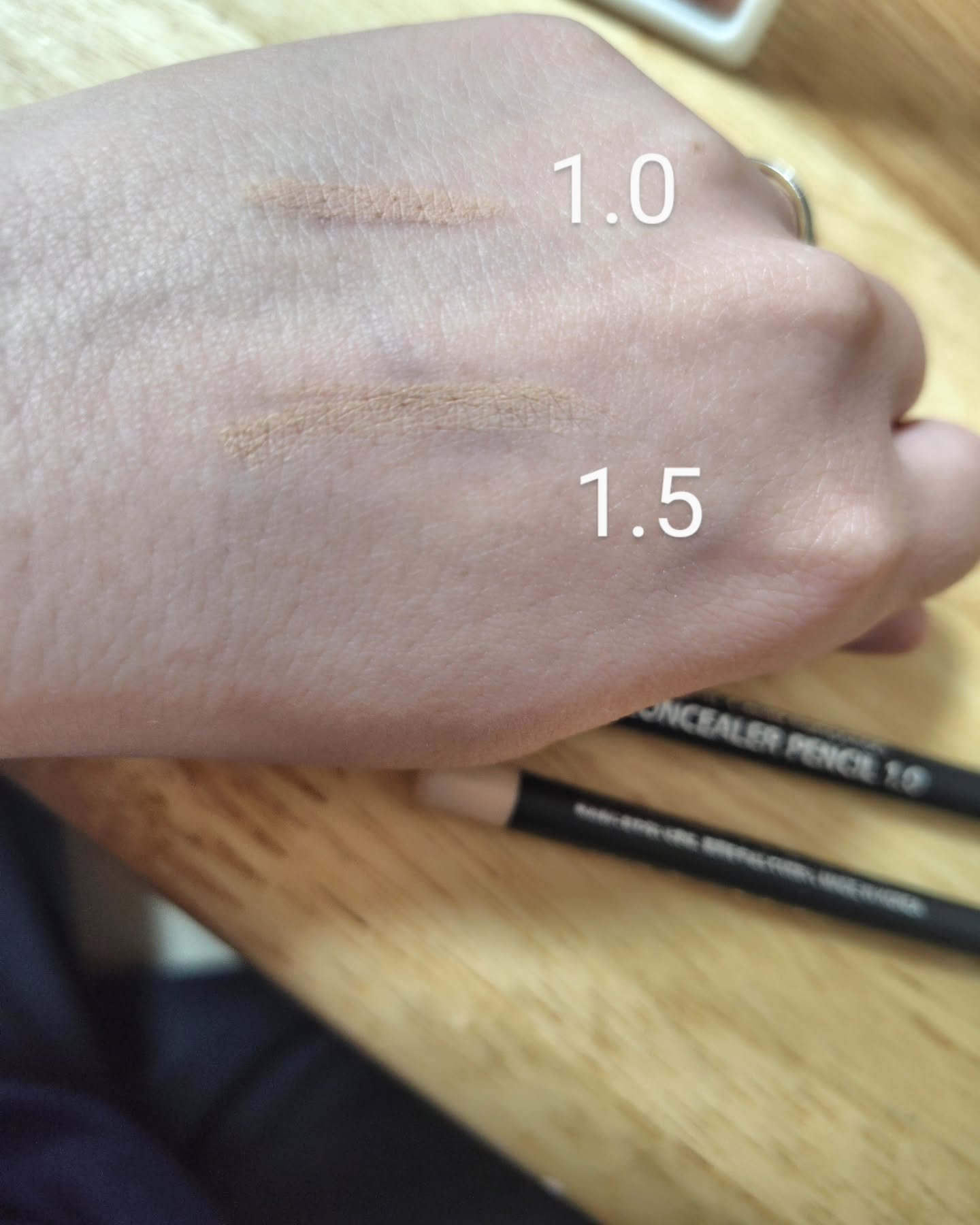 カバーパーフェクション コンシーラー ペンシル/the SAEM/ペンシルコンシーラーを使ったクチコミ（2枚目）