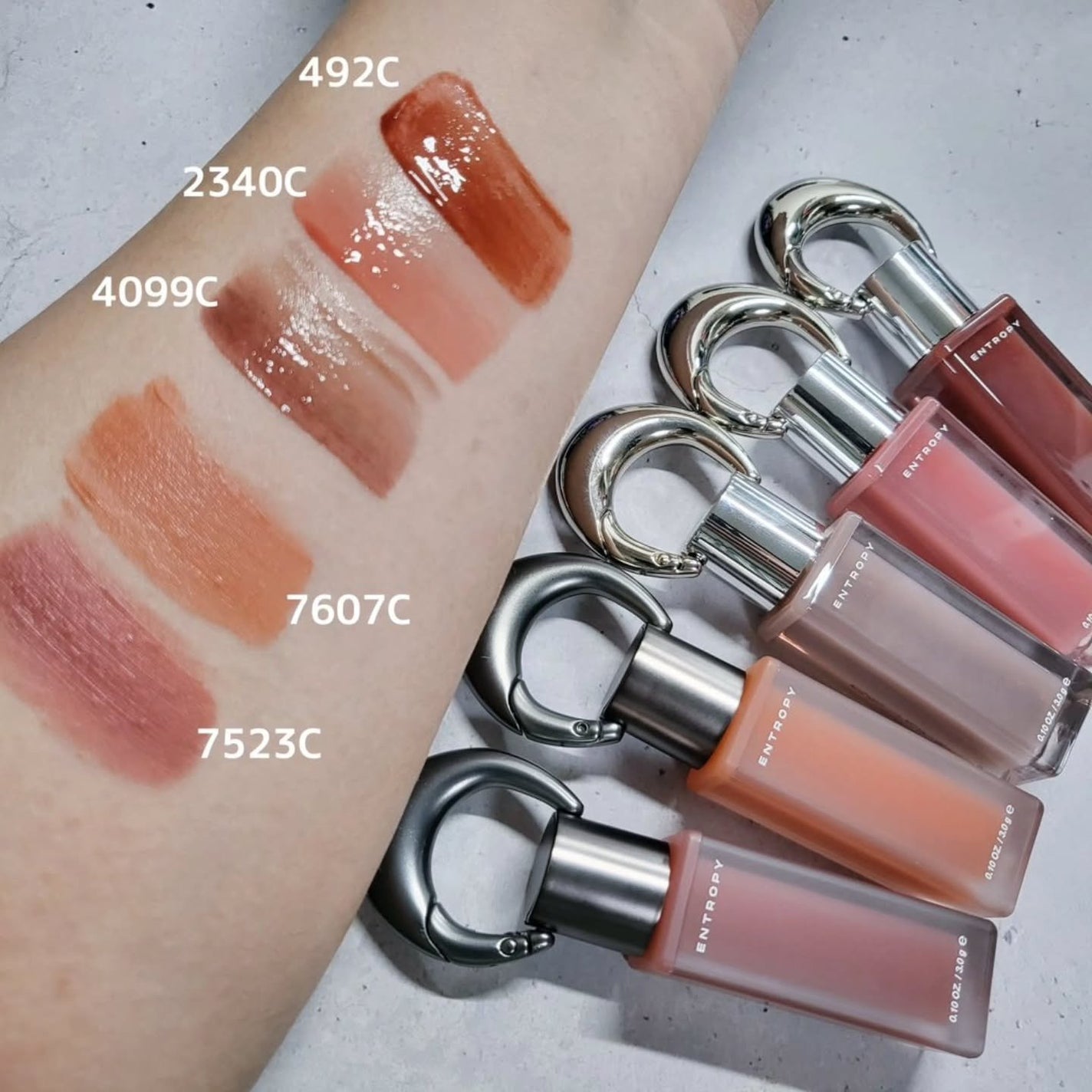 エントロピー チャームティント ベースブラリー/ENTROPY/リップティントを使ったクチコミ(3枚目)