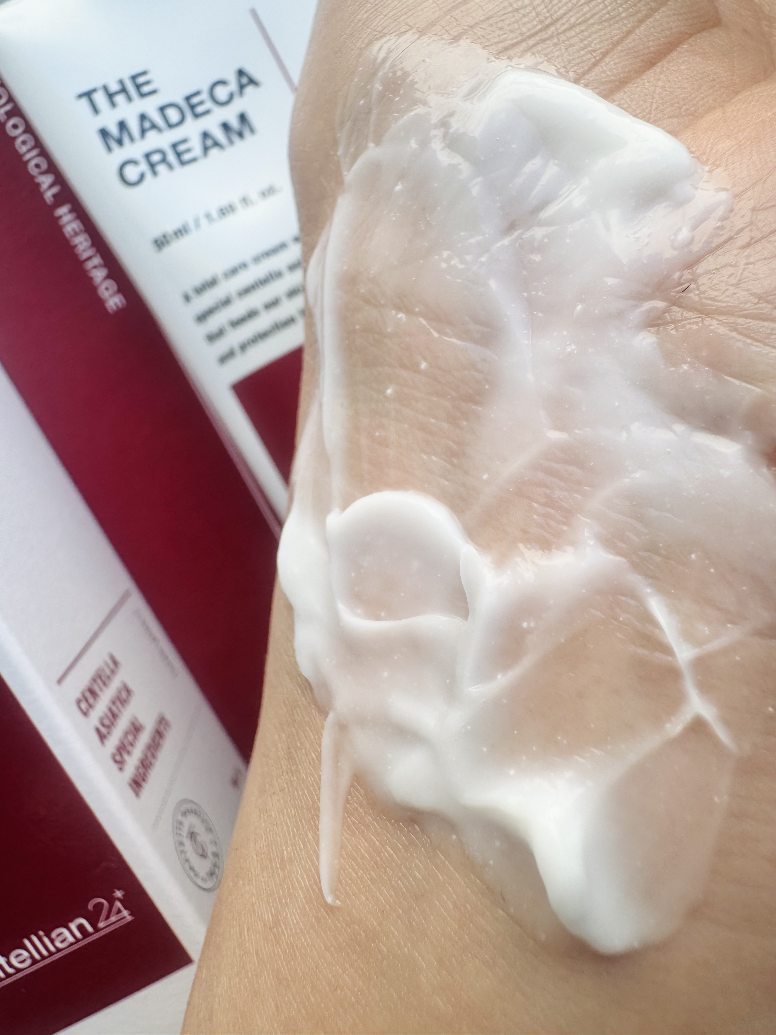 ザマデカクリーム/センテリアン24/フェイスクリームを使ったクチコミ（3枚目）