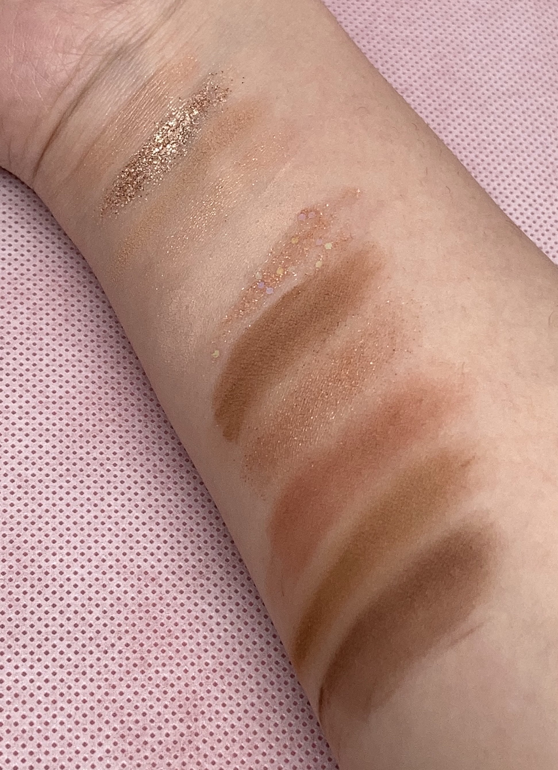 アイシャドウパレット/coou/アイシャドウパレットを使ったクチコミ（3枚目）