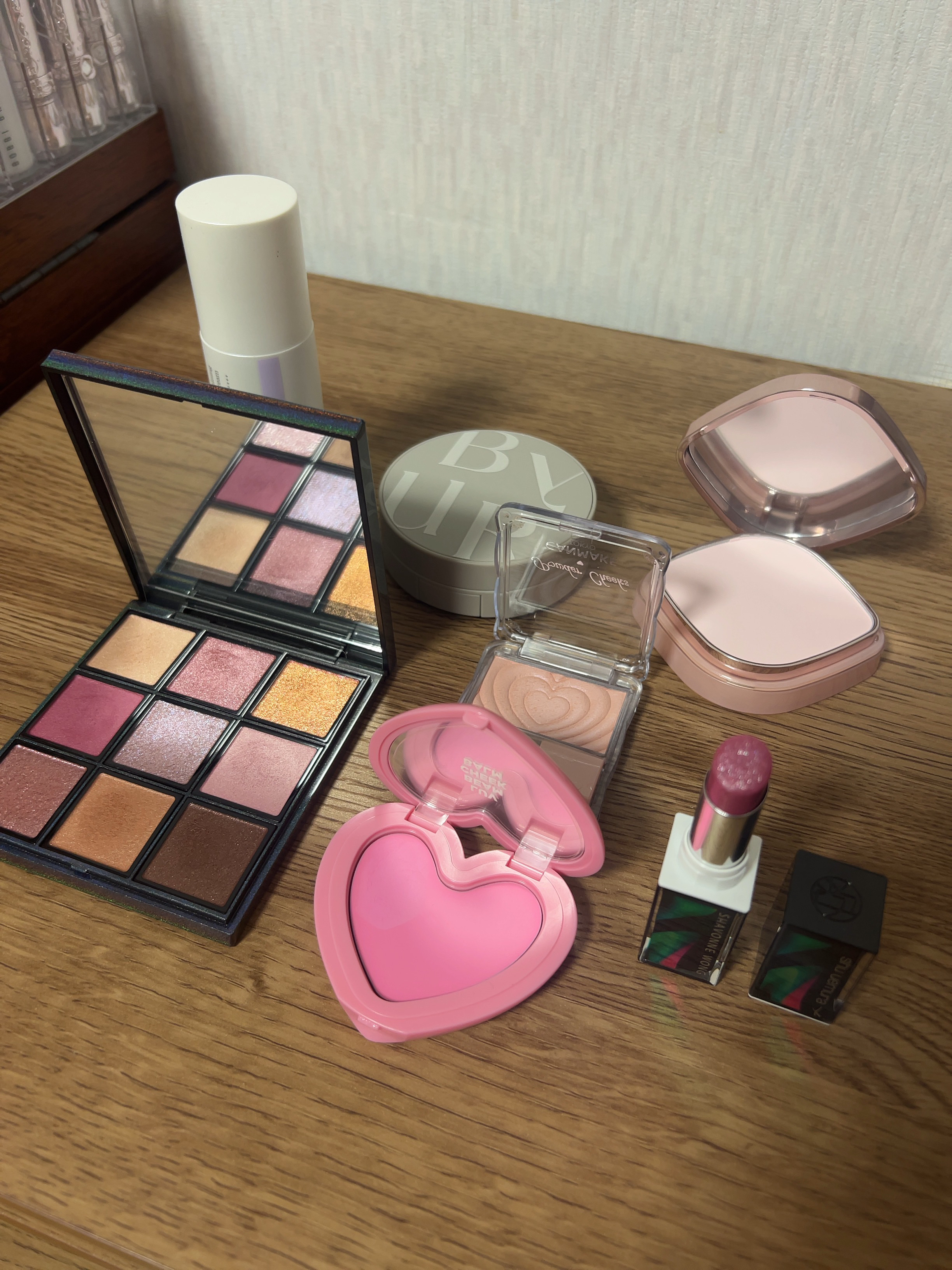 キヌケアヌード グリーム VR ライラック（限定 シュウ ウエムラ × シャボンヌ ウォ）/shu uemura/口紅を使ったクチコミ（2枚目）