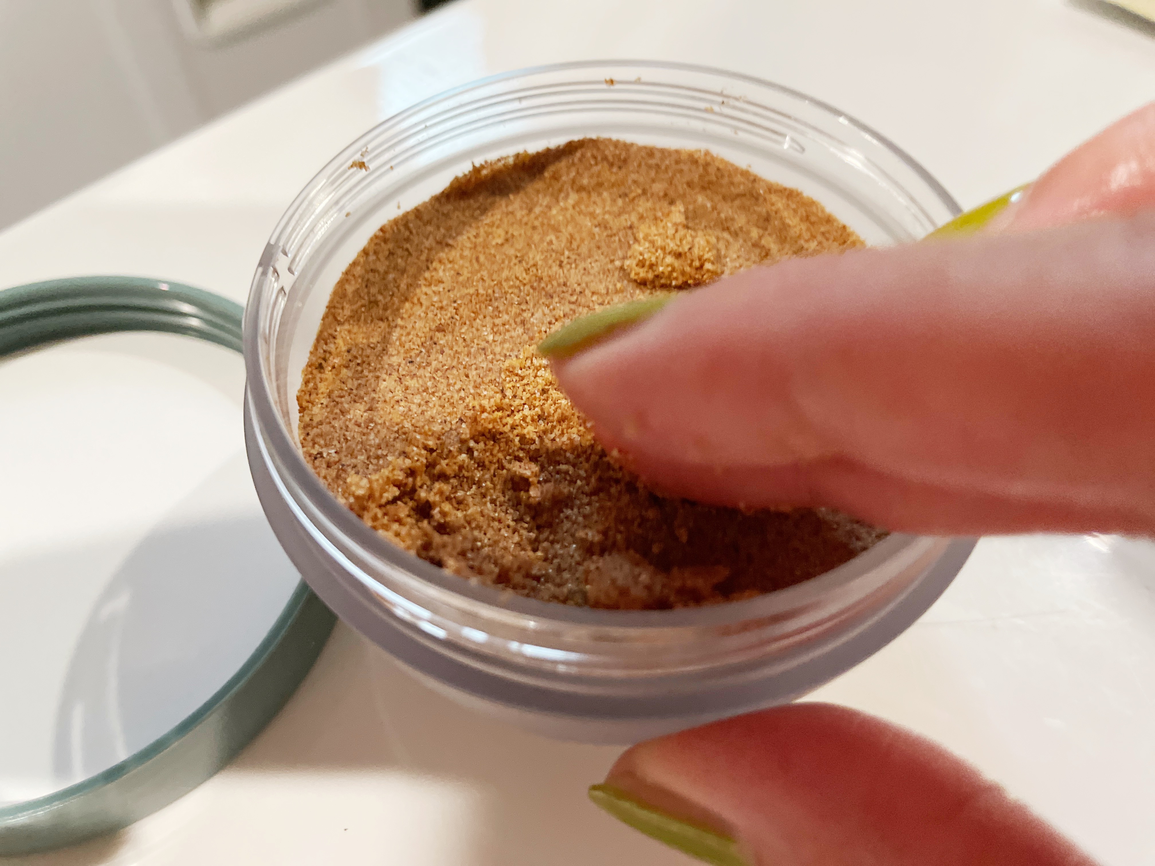 フェイススクラブ ブラッシャー VG/アーレス/スクラブ・ゴマージュを使ったクチコミ（3枚目）