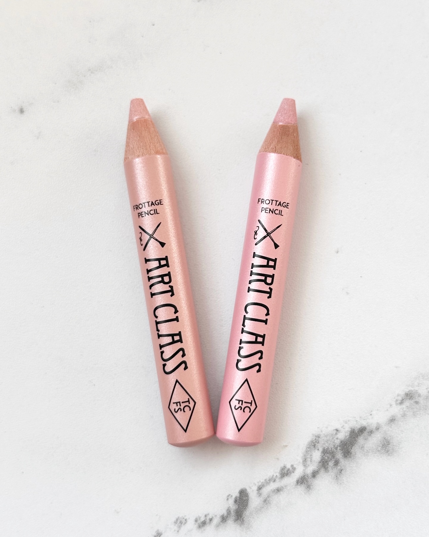 アートクラス フロッタージュペンシル/too cool for school/スティックアイシャドウを使ったクチコミ（1枚目）