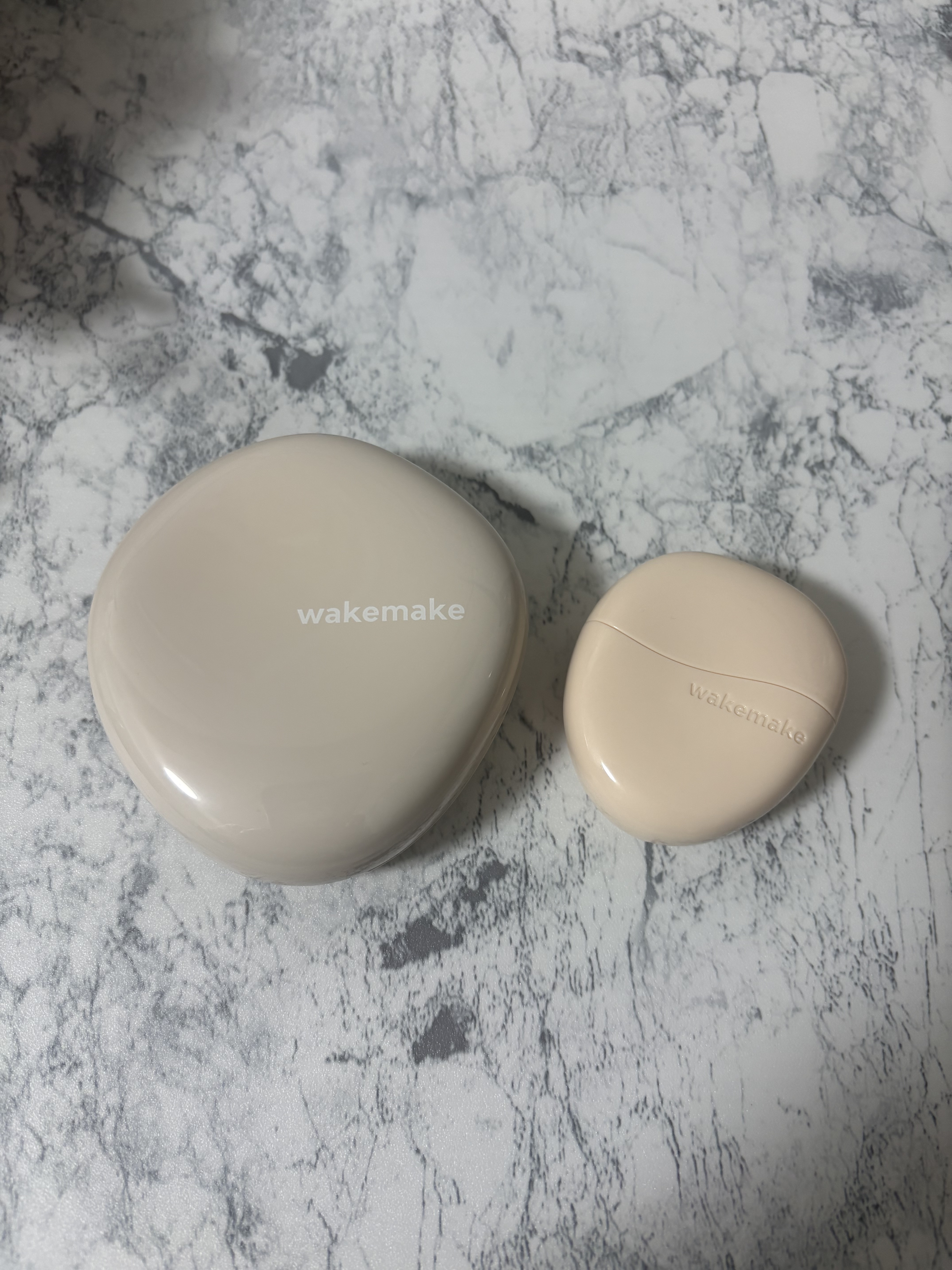 ウォーターグロウコーティングバーム/wakemake/クリーム・エマルジョンファンデーションを使ったクチコミ（2枚目）