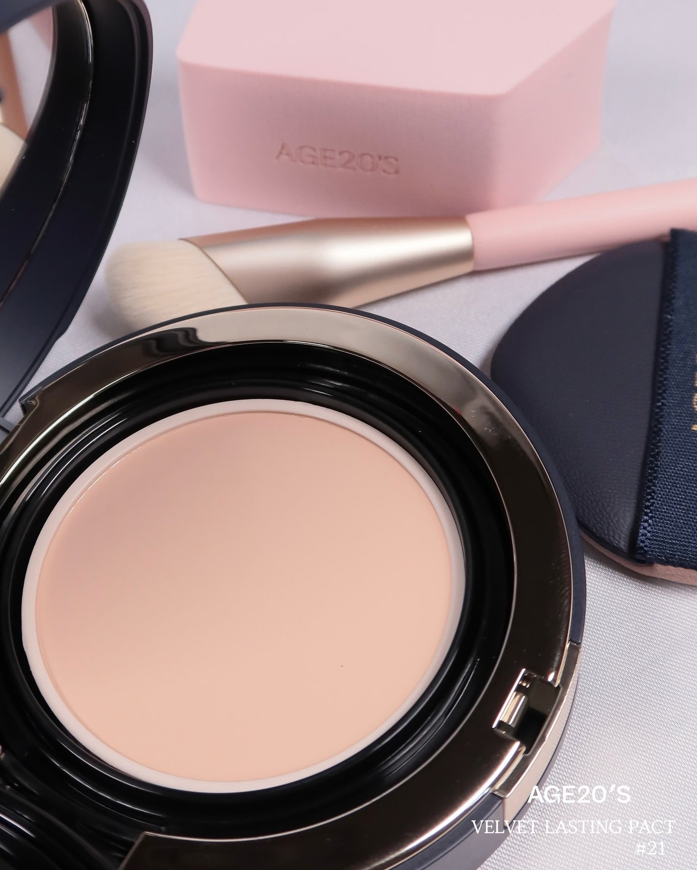 ヴェルヴェットラスティングパクト/AGE20’s/その他ファンデーションを使ったクチコミ(5枚目)