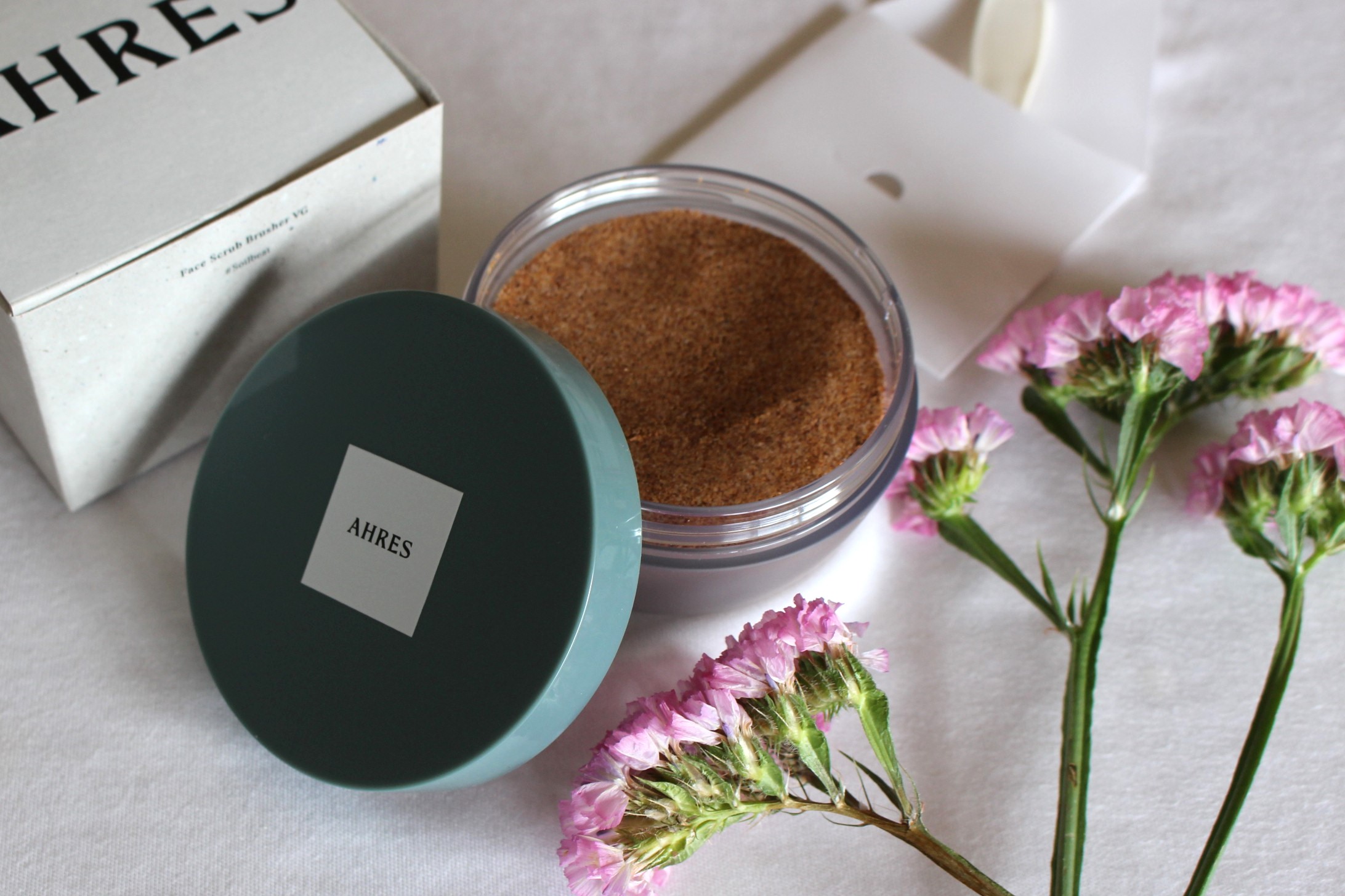 フェイススクラブ ブラッシャー VG/アーレス/スクラブ・ゴマージュを使ったクチコミ（3枚目）