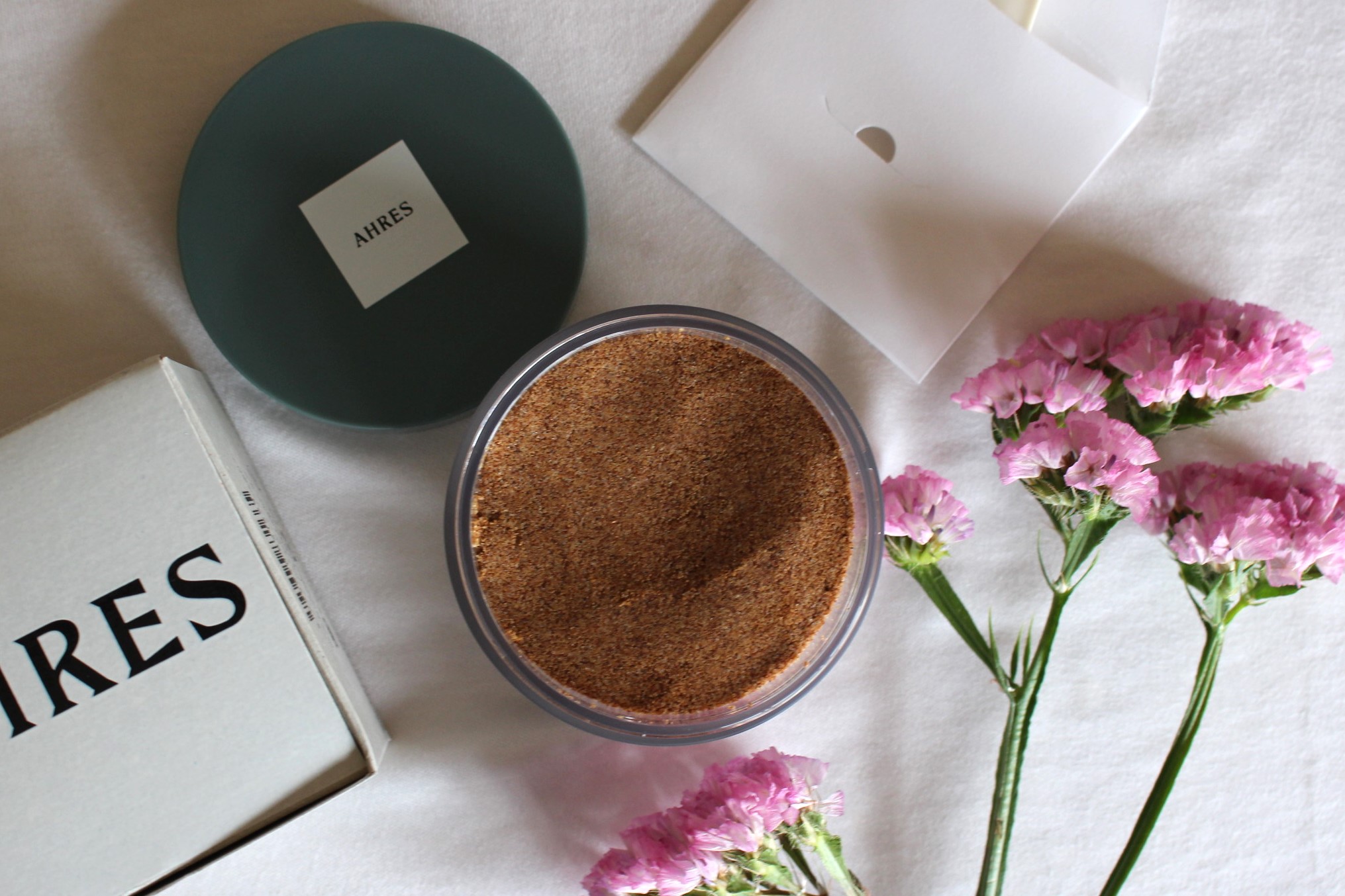 フェイススクラブ ブラッシャー VG/アーレス/スクラブ・ゴマージュを使ったクチコミ（2枚目）