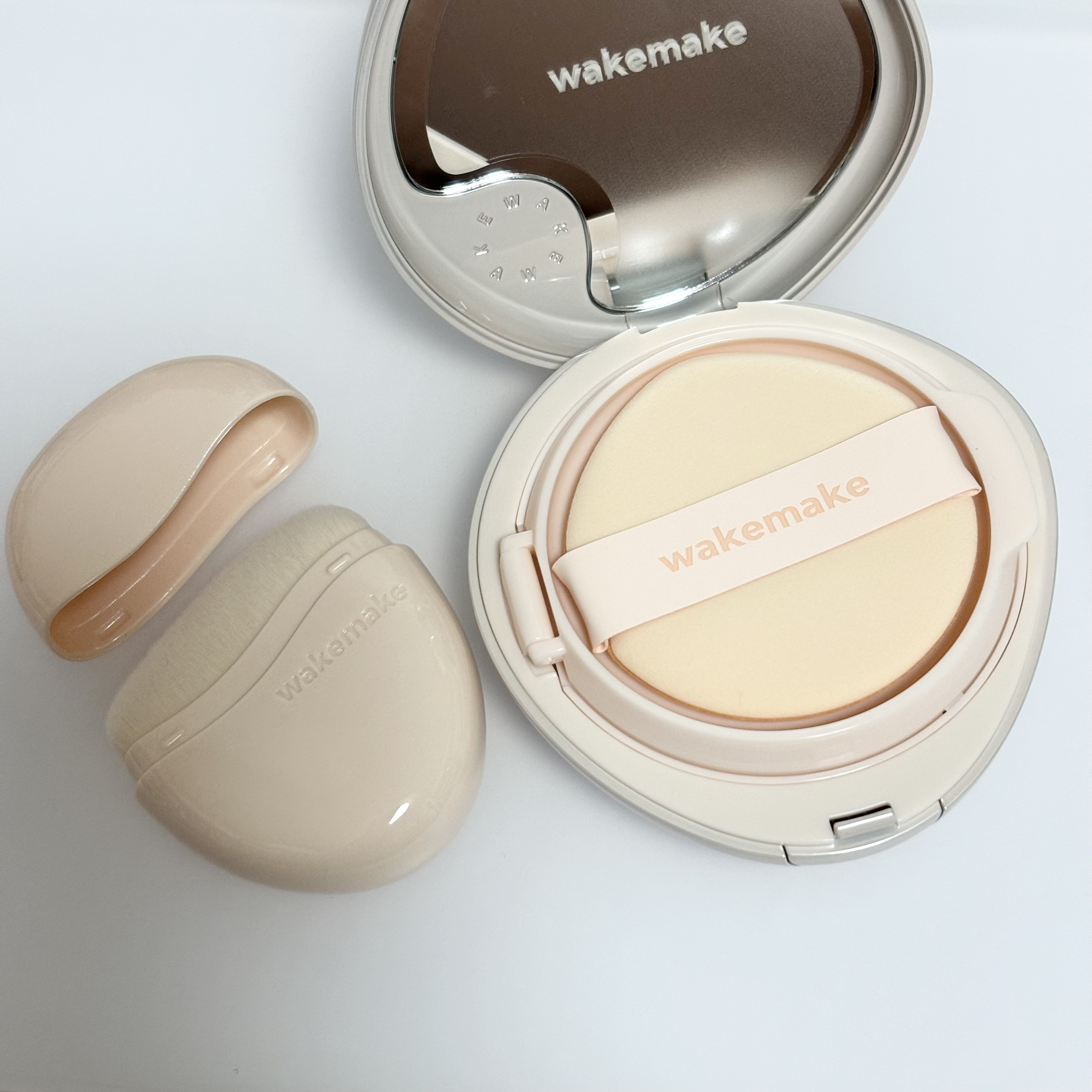 ウォータフルグロウティント/wakemake/リップティントを使ったクチコミ（2枚目）