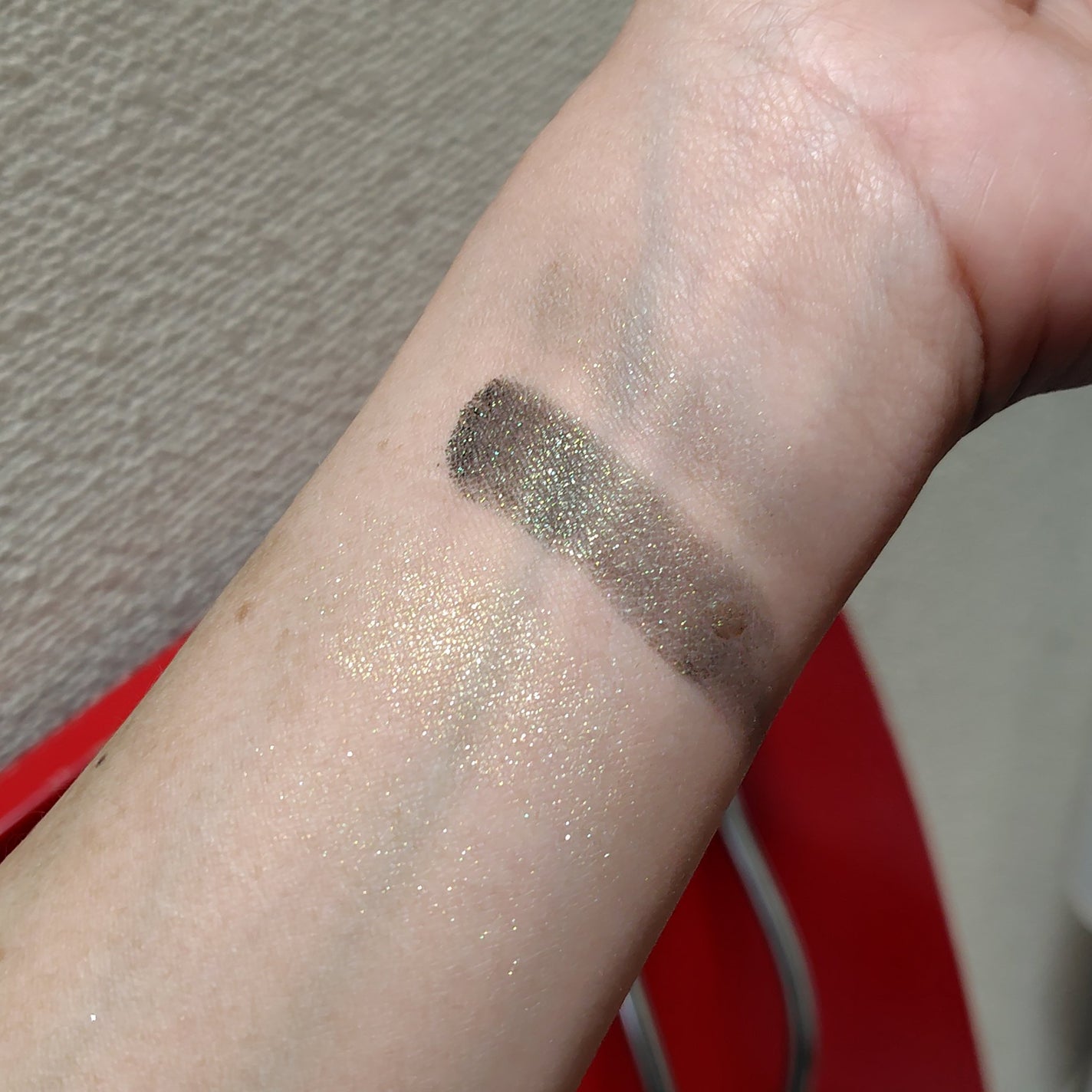 麻雀アイシャドウ/和粧/単色アイシャドウを使ったクチコミ(4枚目)