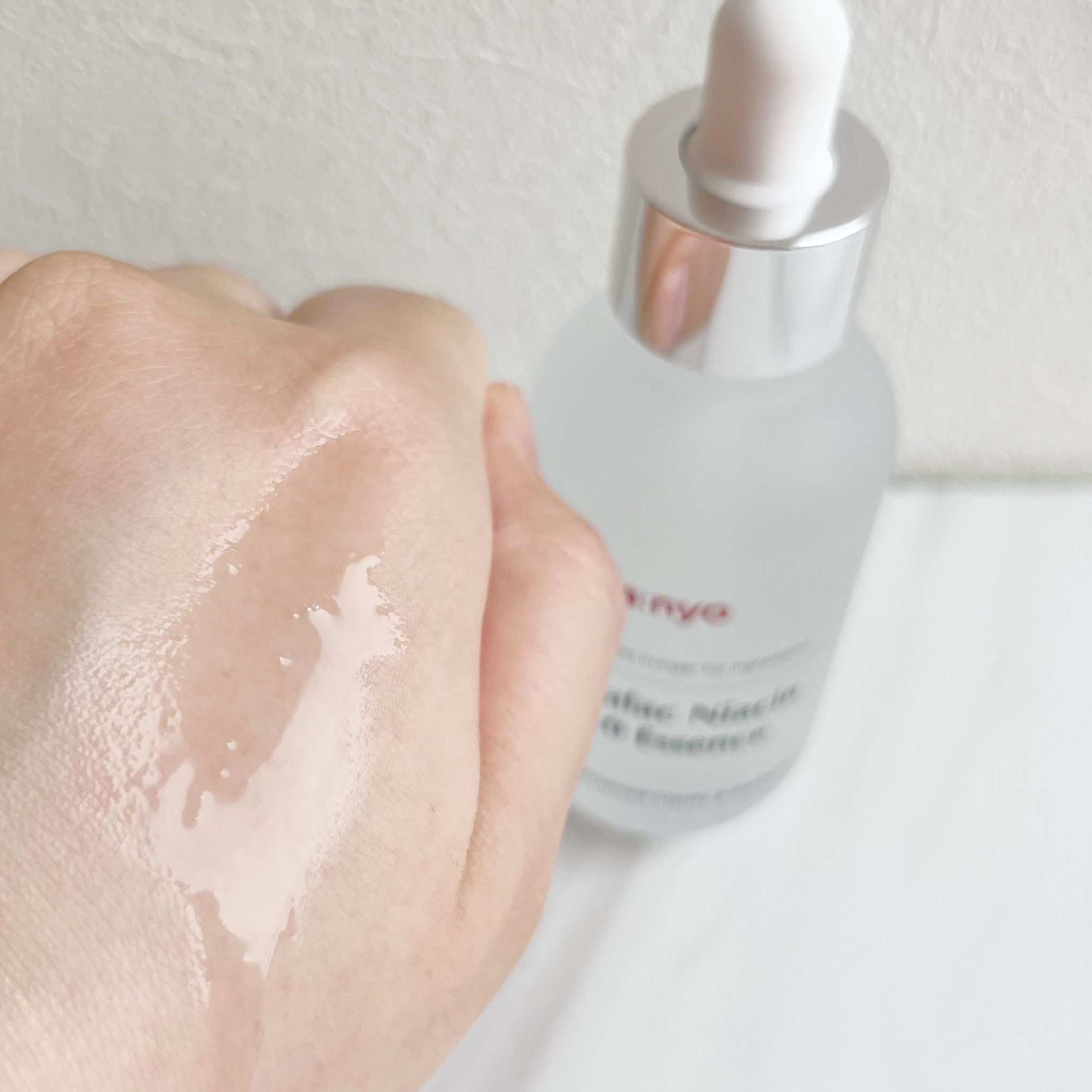 ガラク ナイアシン 3.0 エッセンス/manyo/美容液を使ったクチコミ（2枚目）