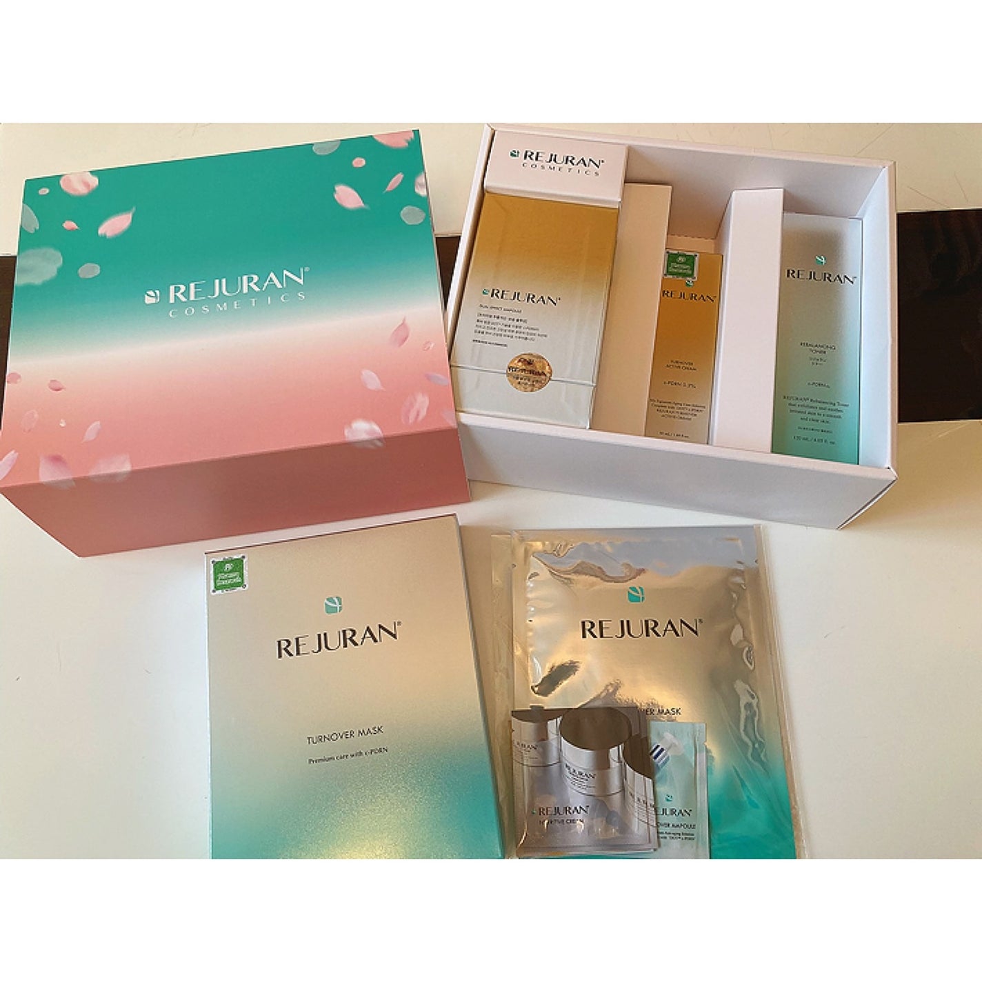 REJURAN ターンオーバーアクティブクリーム 50ml/REJURAN COSMETICS/フェイスクリームを使ったクチコミ(2枚目)