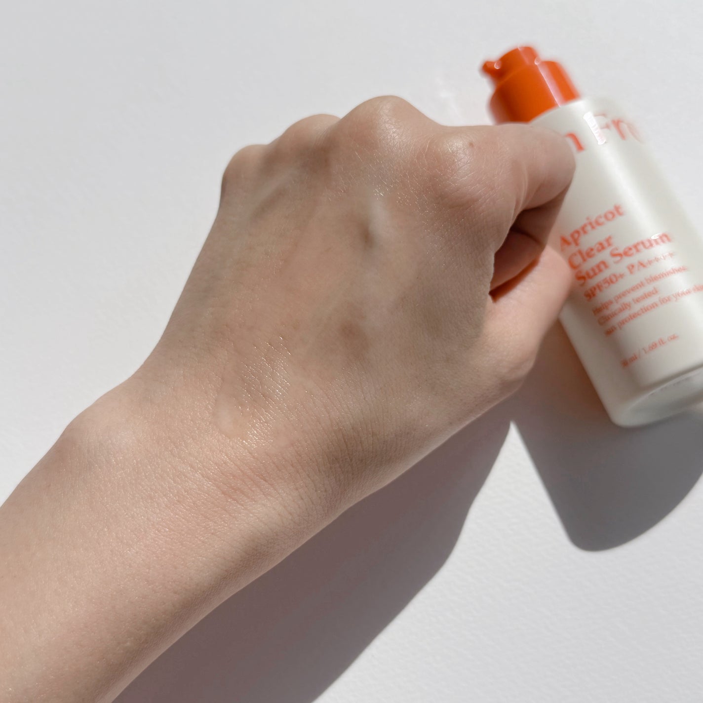 アプリコットクリアサンセラム/I'm from/日焼け止めローションを使ったクチコミ(3枚目)