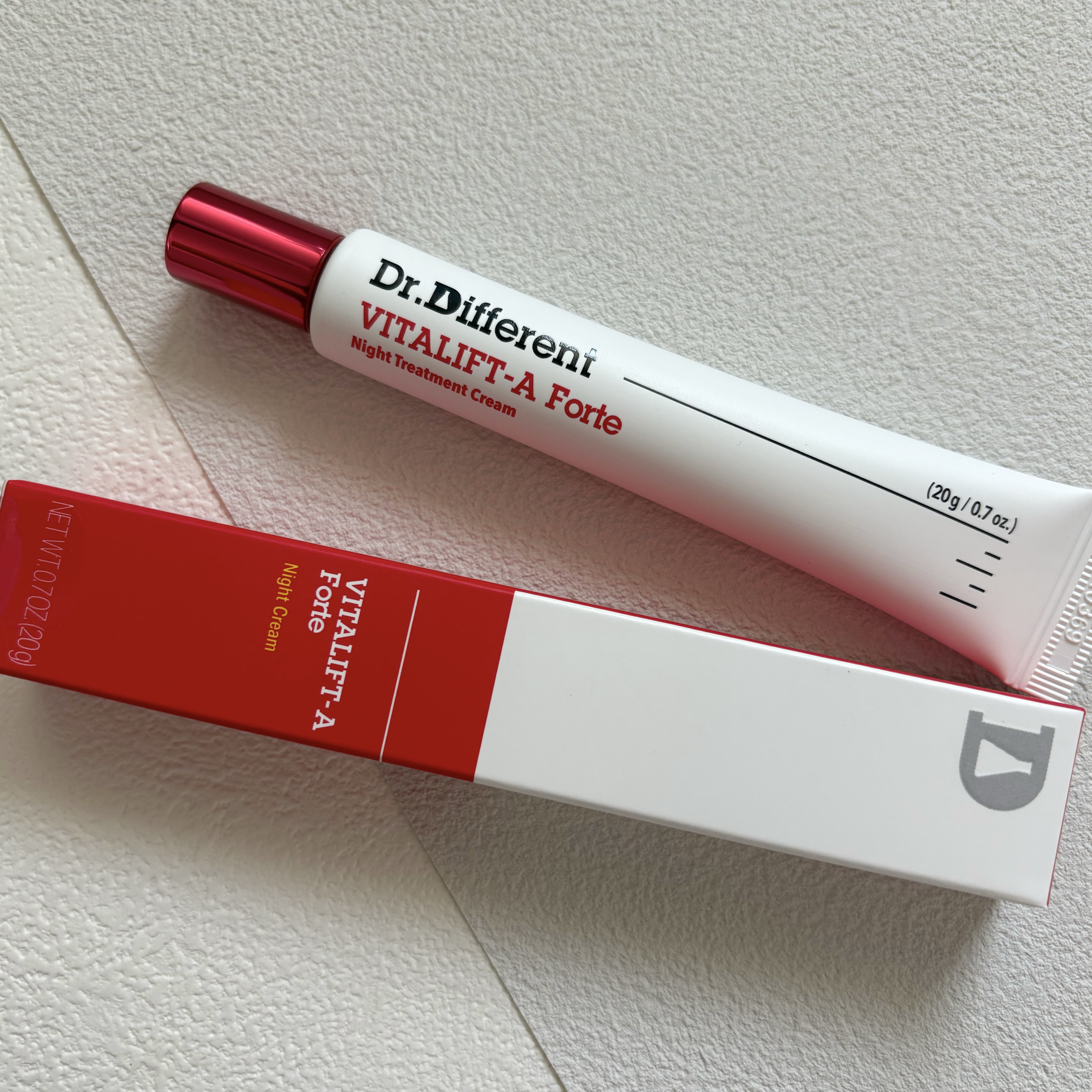 Dr.Different VITALIFT A forteのクチコミ「【Dr.Different ビタリフト-A フォルテ】
\皮膚科専門医が成分からこだわって開発.....」（1枚目）