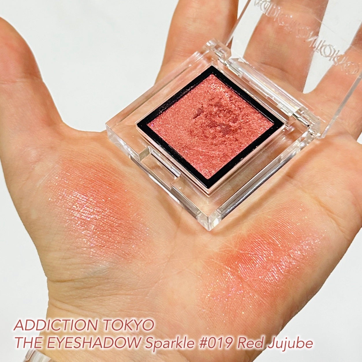 アディクション ザ アイシャドウ スパークル/ADDICTION/単色アイシャドウを使ったクチコミ(4枚目)