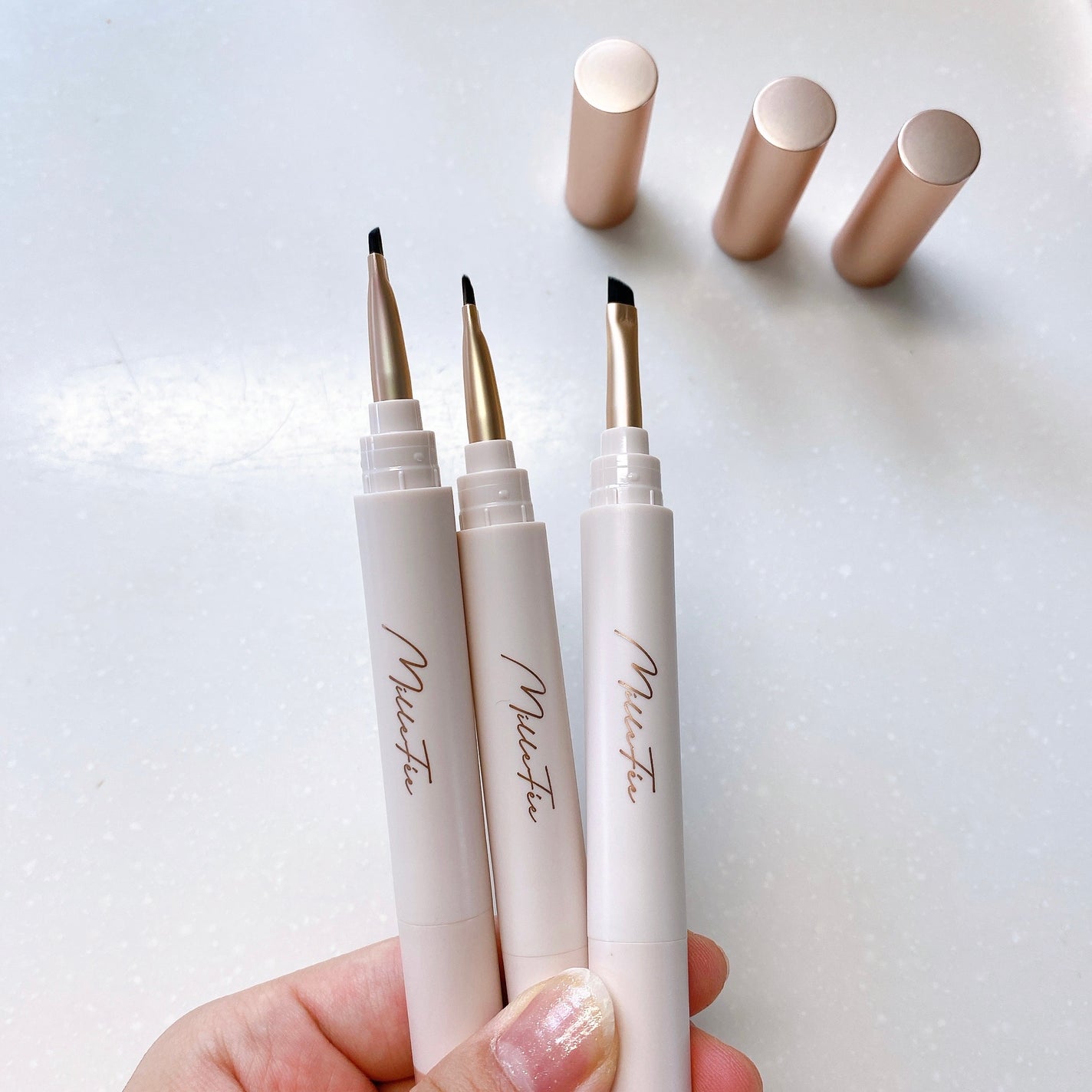 薄眉エアリームース/MilleFée/パウダーアイブロウを使ったクチコミ(1枚目)