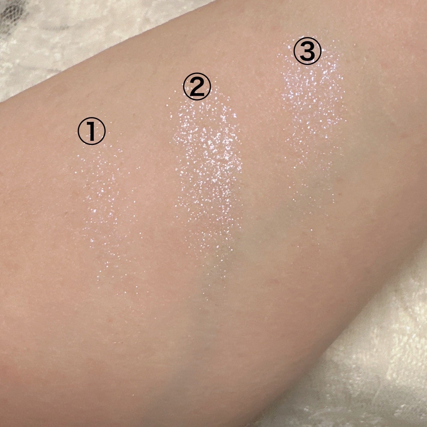 KM 3グリッター/DAISO/グリッターを使ったクチコミ(3枚目)