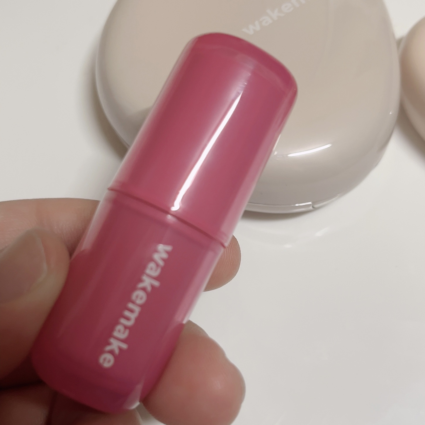 ウォータフルグロウティント/wakemake/リップティントを使ったクチコミ（3枚目）
