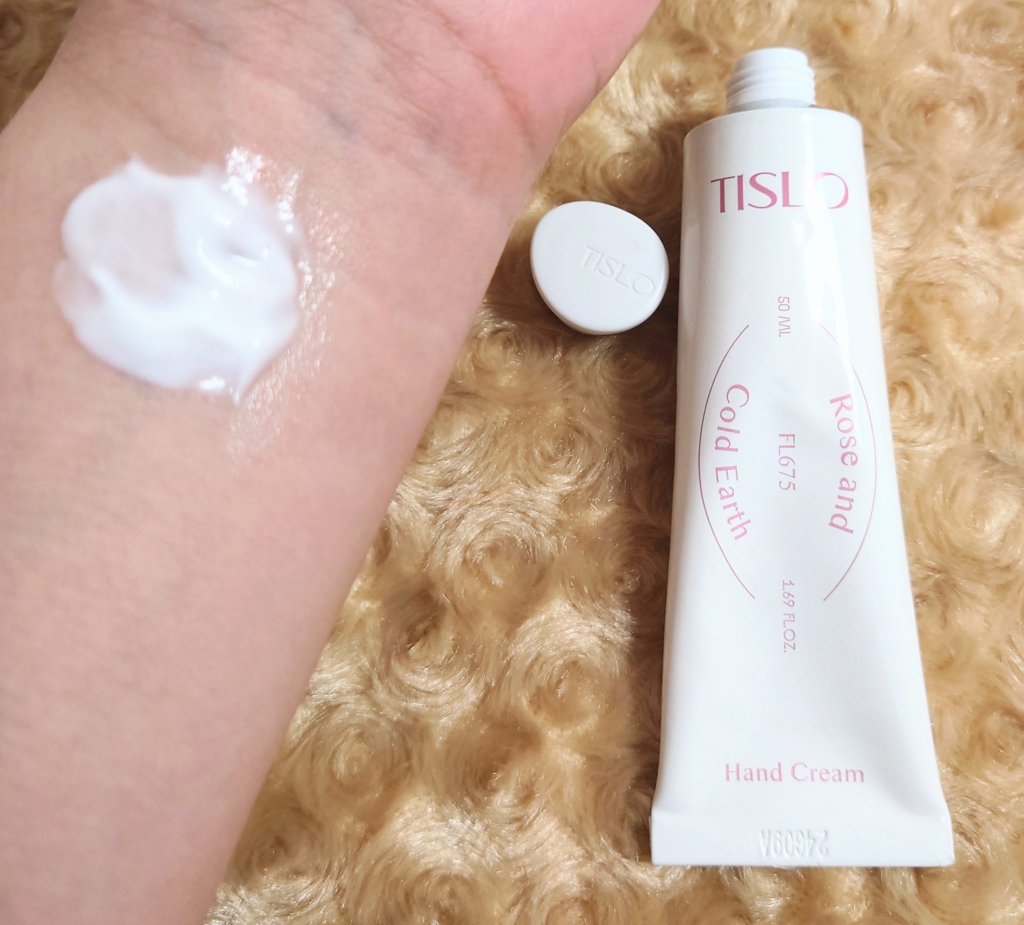 Cedarwood and Quiet Moment/Perfume Stick/TISLO/練り香水を使ったクチコミ（3枚目）