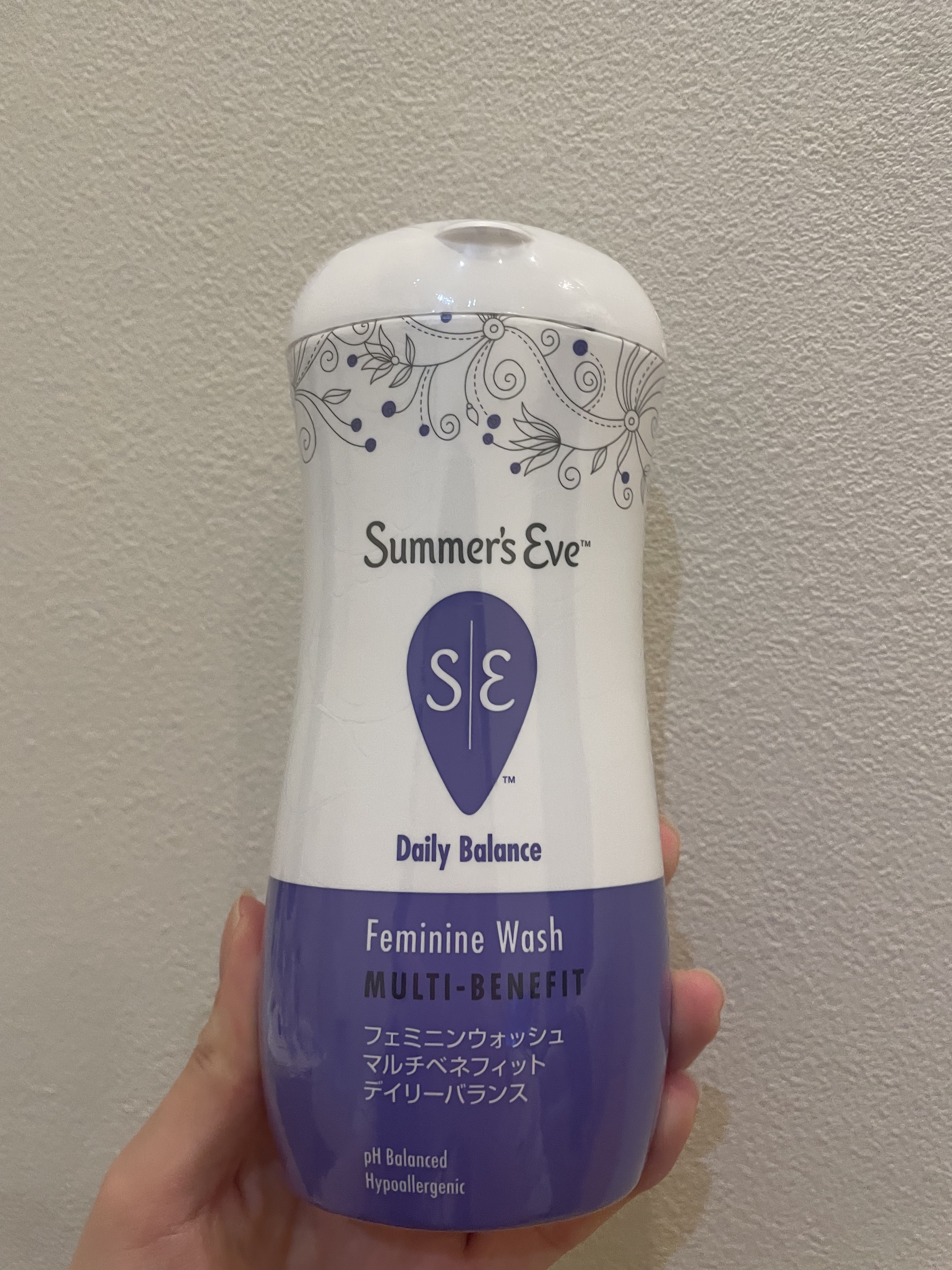 フェミニンウォッシュ マルチベネフィット デイリーバランス 237ml/Summer's Eve(サマーズイブ)/デリケートゾーンケアを使ったクチコミ（1枚目）