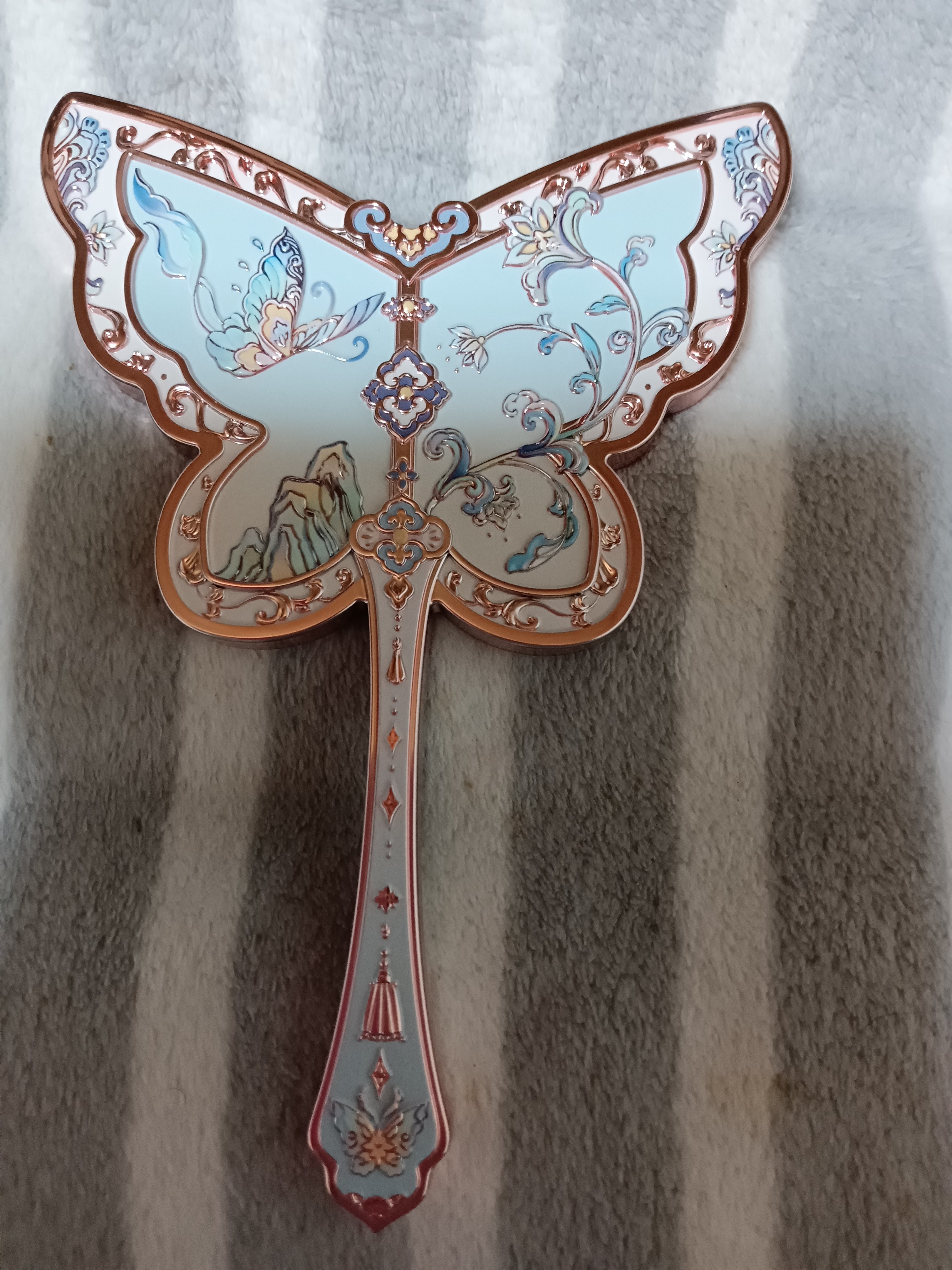 胡蝶雲肩シリーズ 8周年 ミラー/FlowerKnows/その他化粧小物を使ったクチコミ（1枚目）