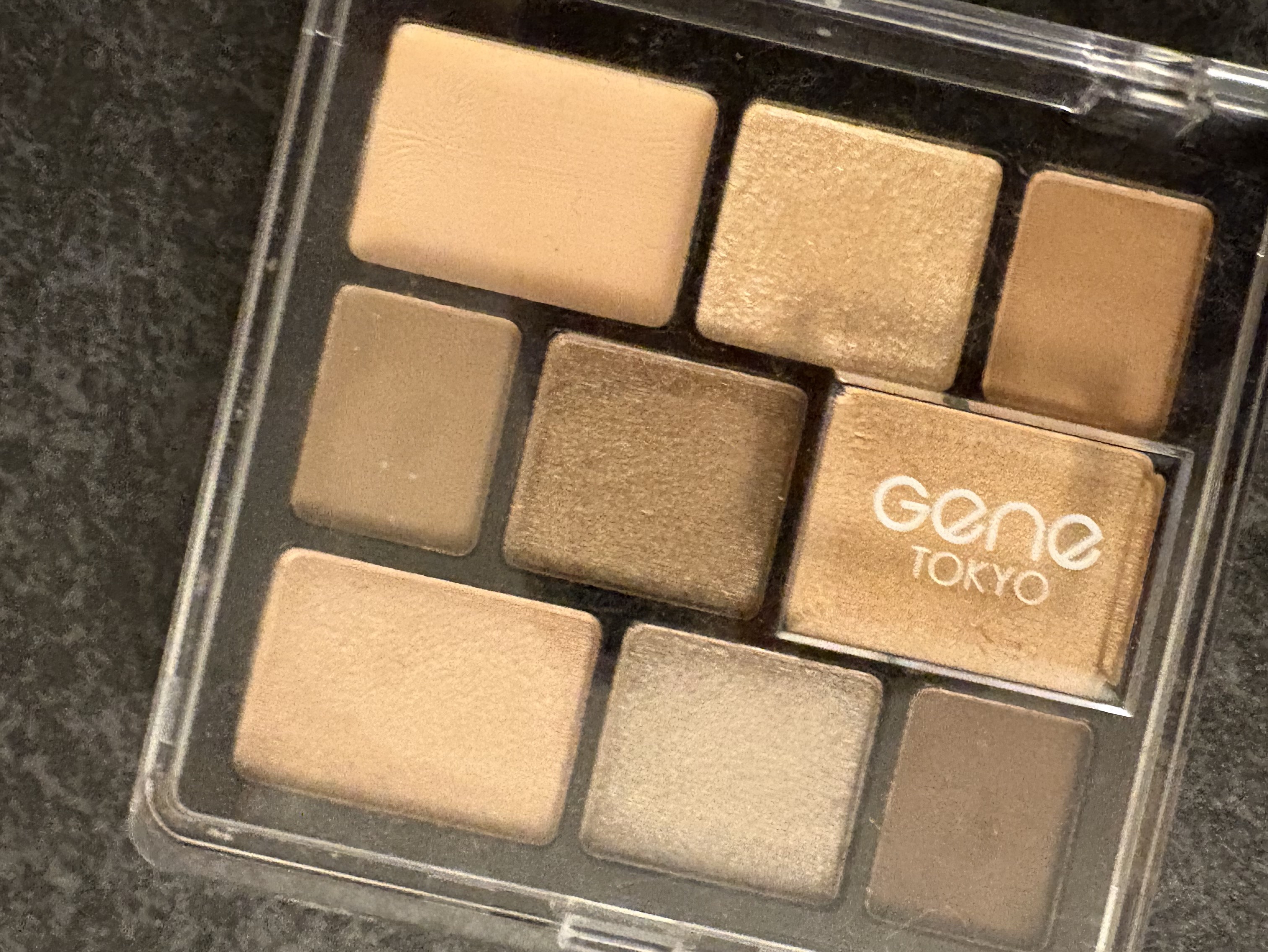 UR GLAM　BLOOMING EYE COLOR PALETTE/U R GLAM/アイシャドウパレットを使ったクチコミ（1枚目）