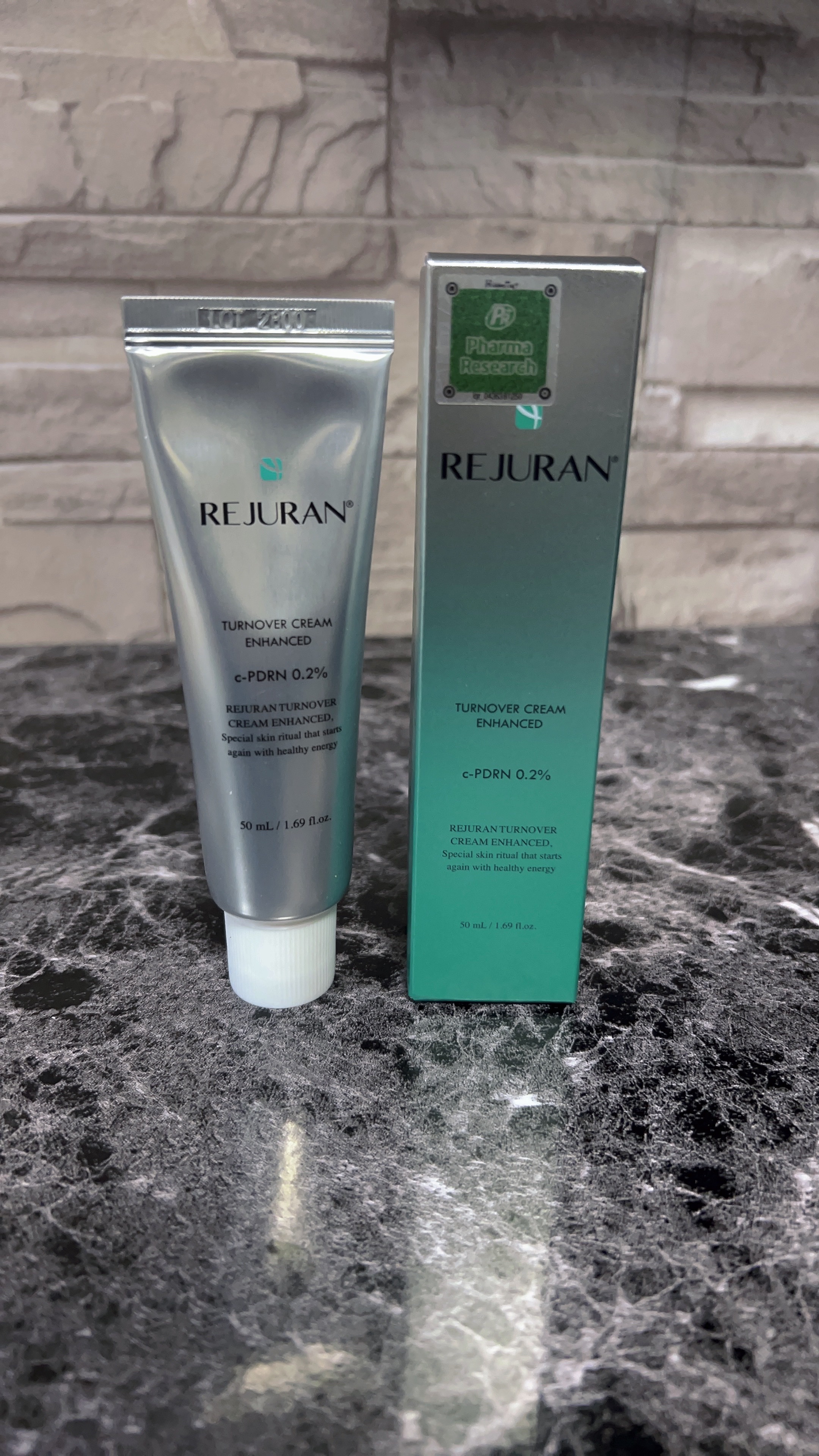 ターンオーバークリーム/REJURAN COSMETICS/フェイスクリームを使ったクチコミ（1枚目）