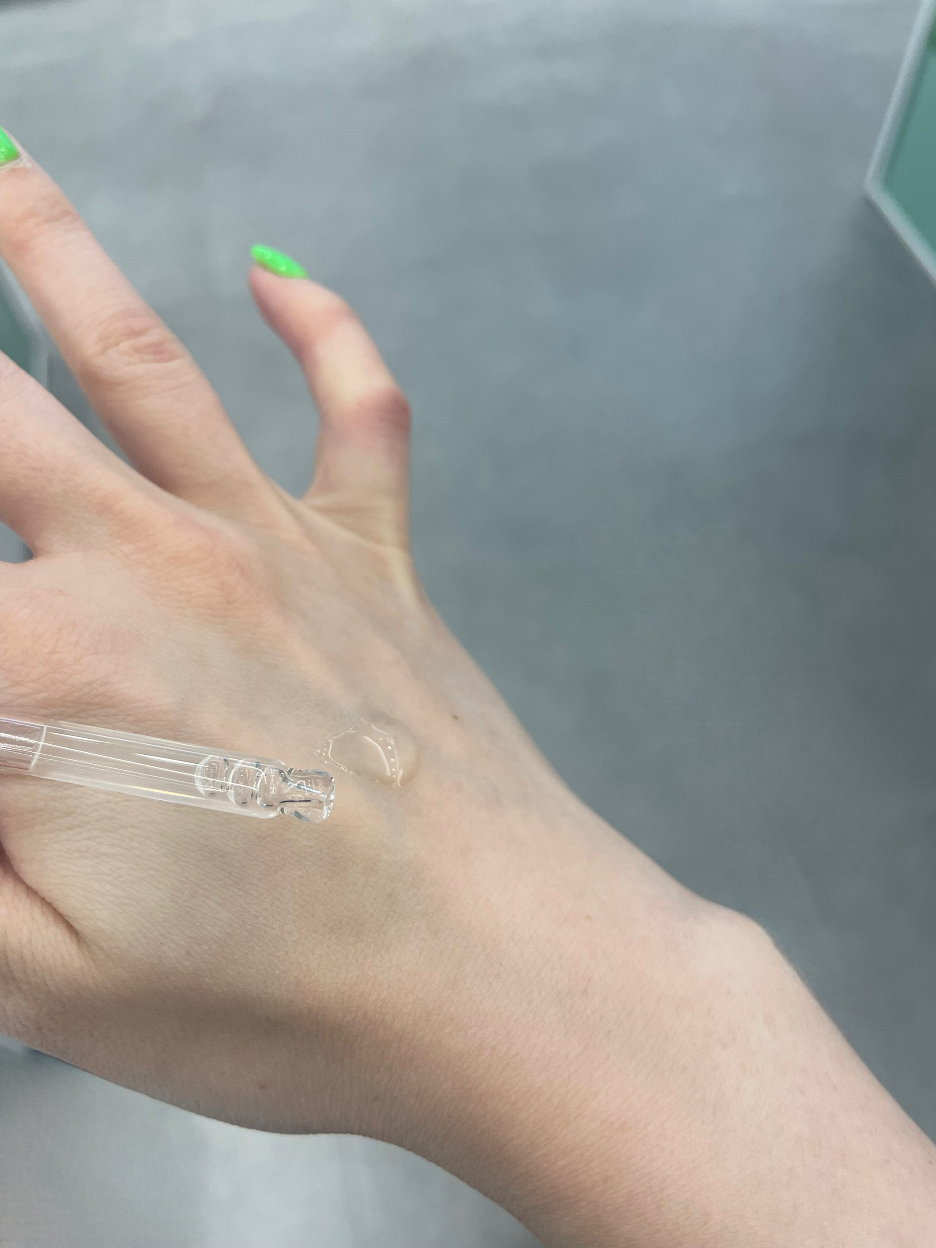 シークレットソリューションPDRNカプセルアンプル/It's skin/美容液を使ったクチコミ（3枚目）