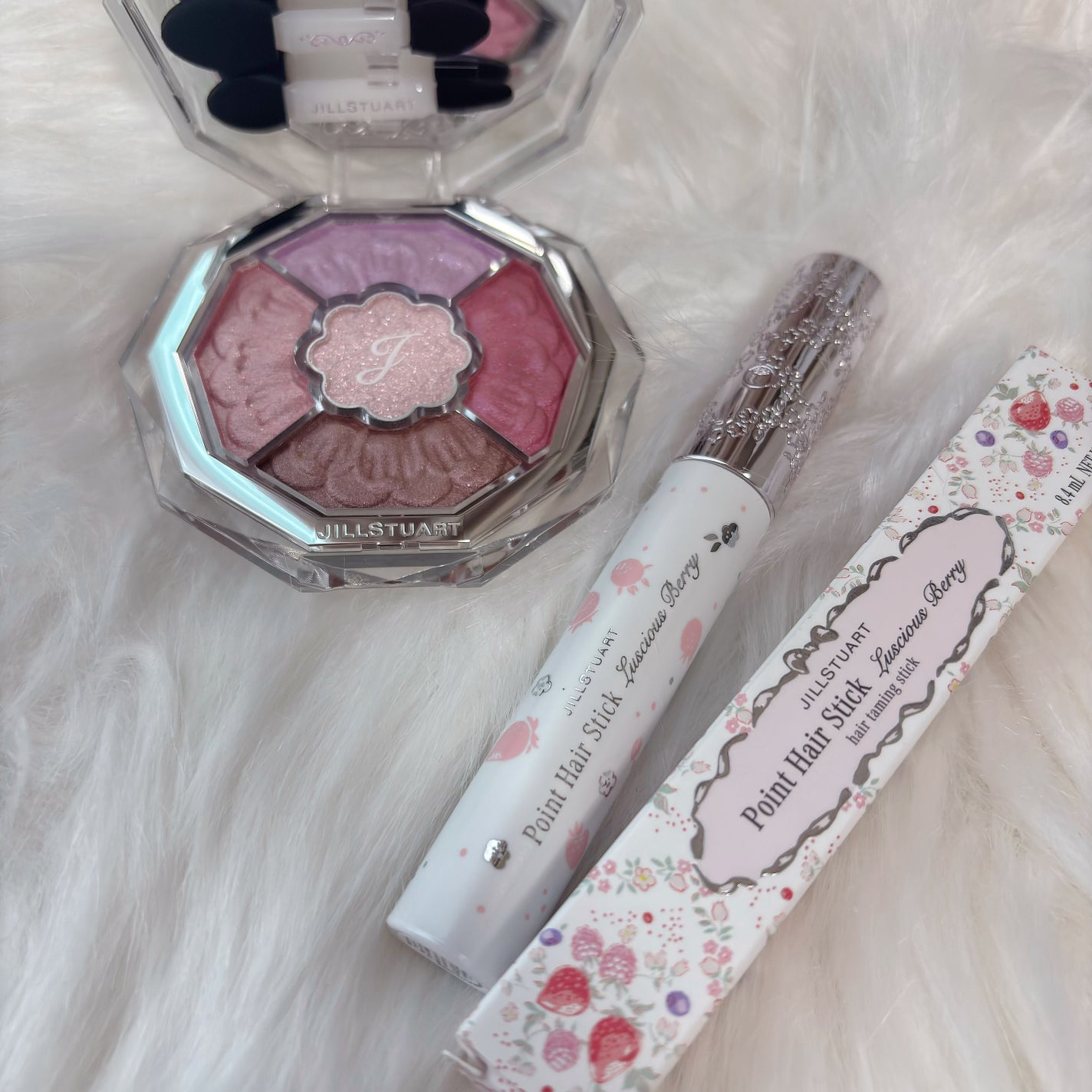 ジルスチュアート ブルームクチュール アイズ ジュエルドブーケ/JILL STUART/アイシャドウパレットを使ったクチコミ(1枚目)