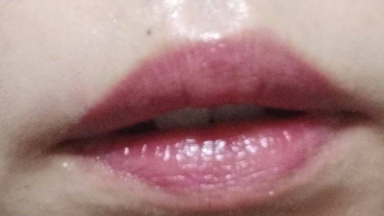 リップアーマー 11 強敵フローズンモーヴ/KiSS/口紅を使ったクチコミ（3枚目）