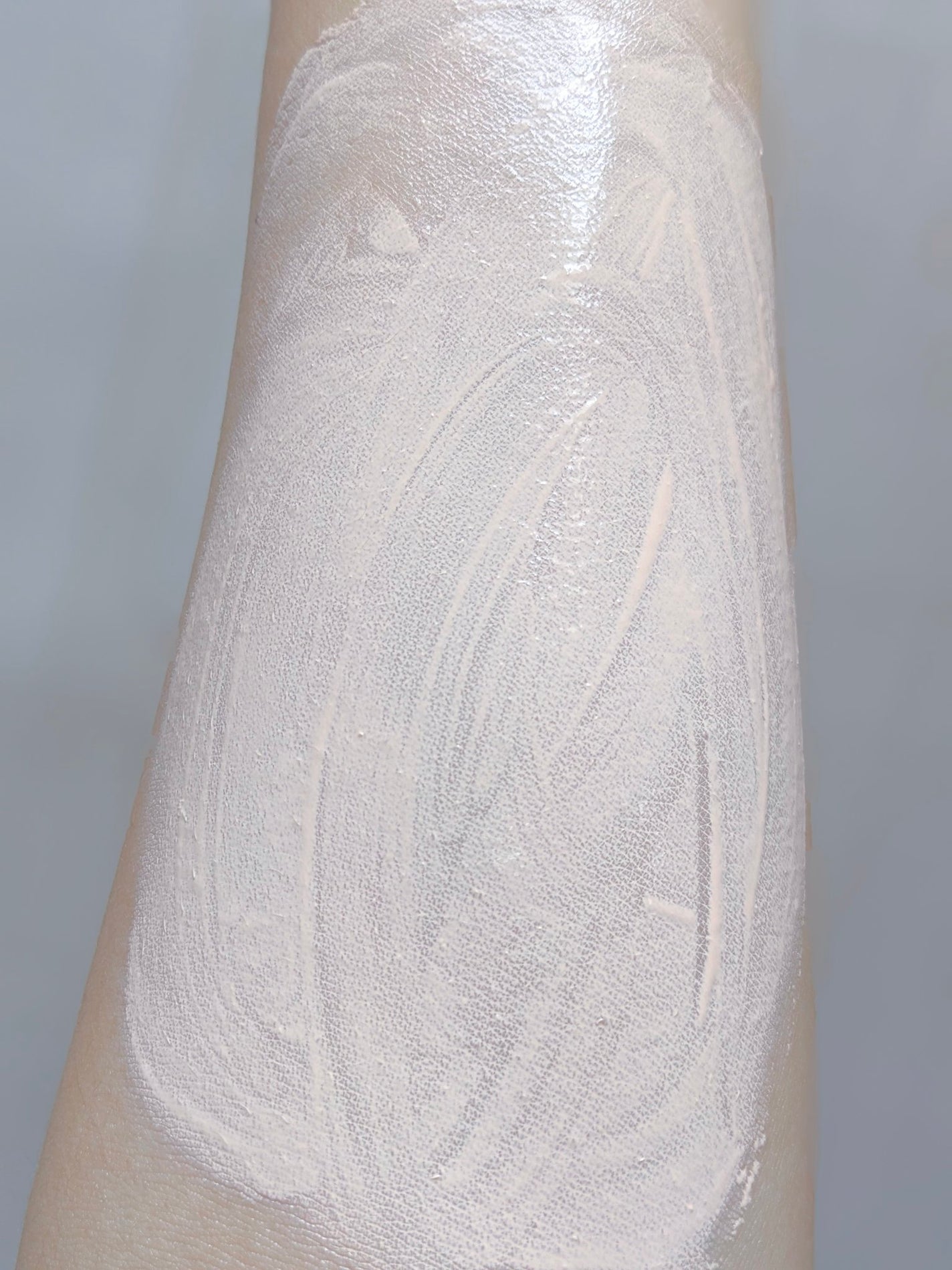 グロウ ウェア UV プライマー/アーレス/化粧下地を使ったクチコミ(5枚目)