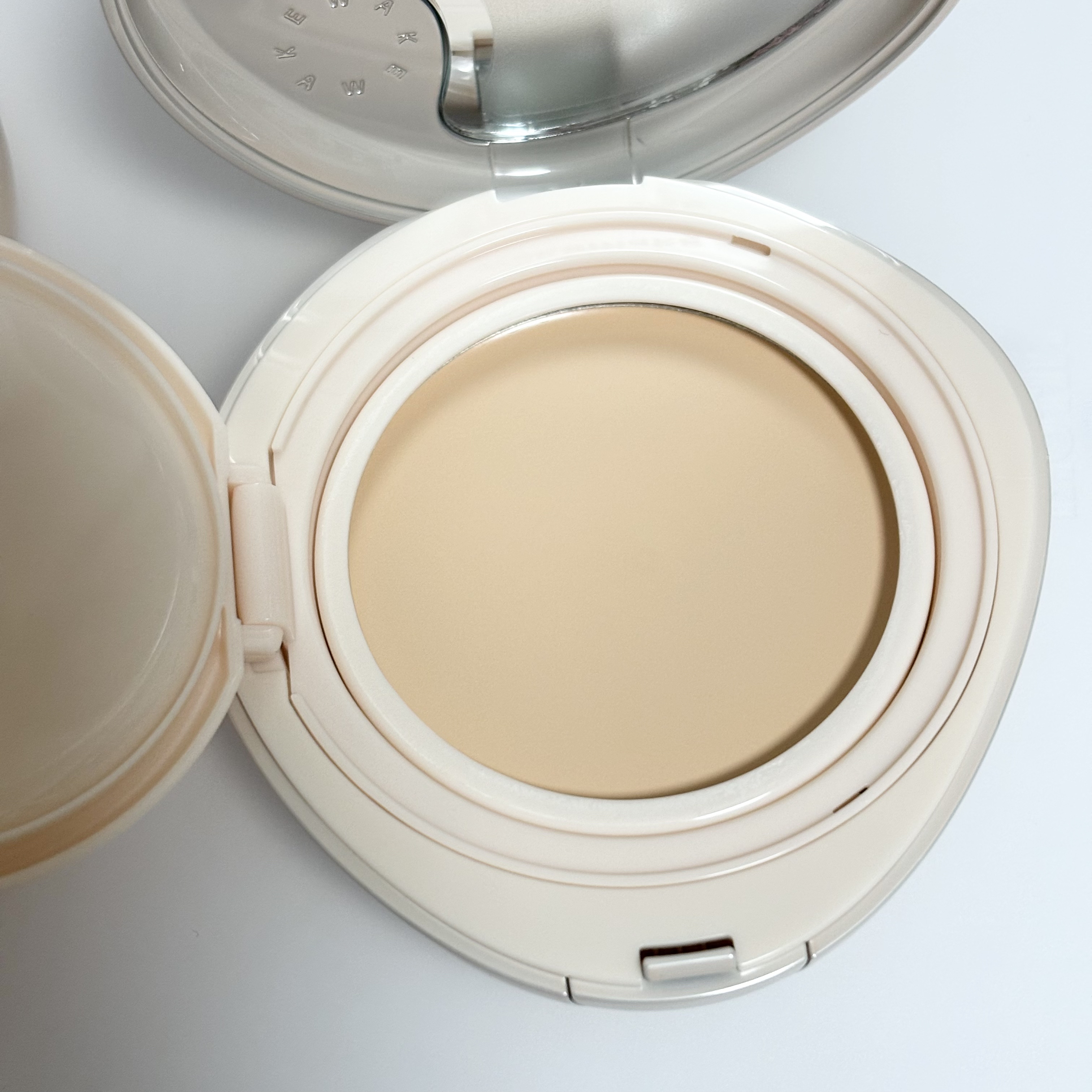 ウォータフルグロウティント/wakemake/リップティントを使ったクチコミ（3枚目）