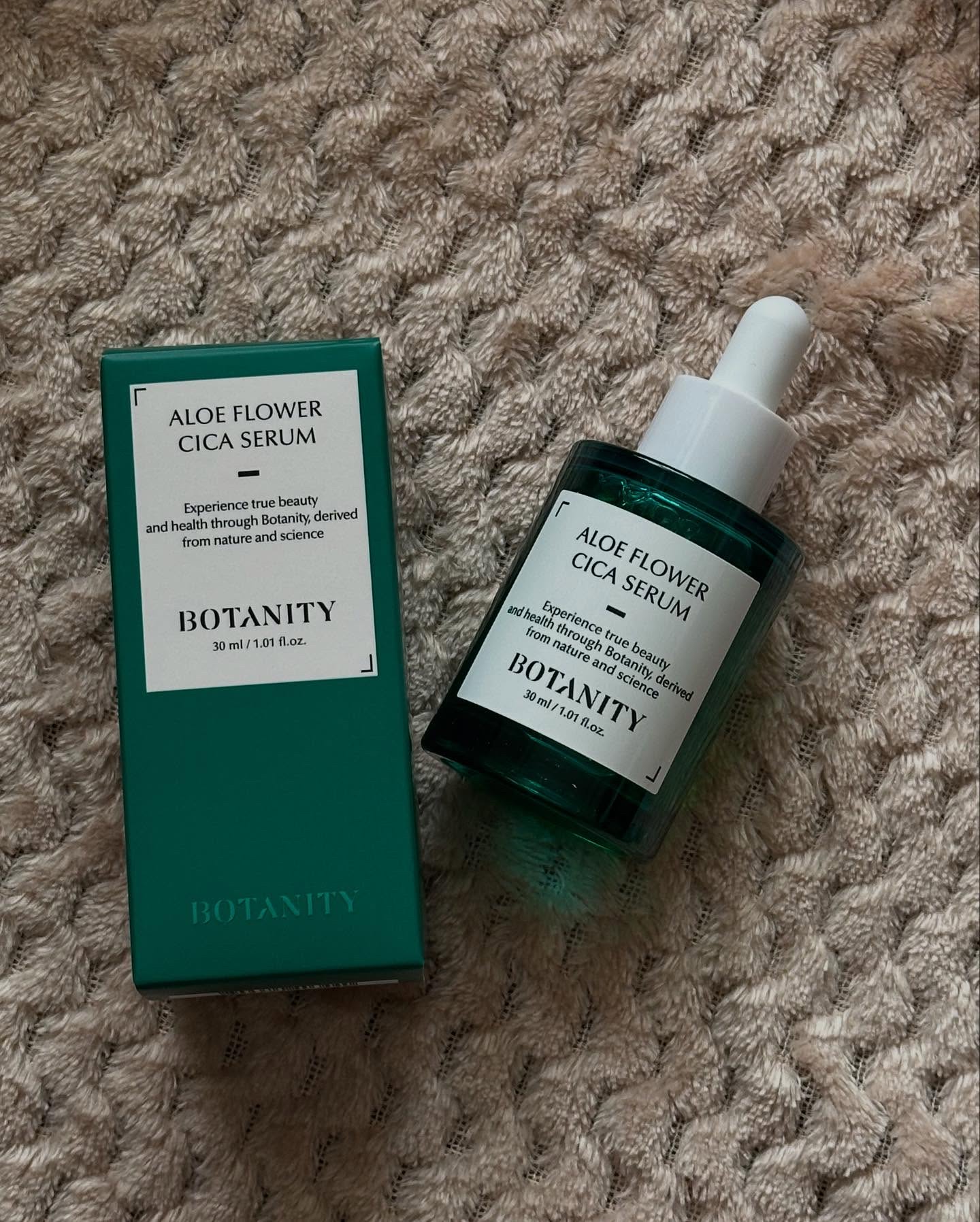 アロエフラワーシカセラム/BOTANITY/美容液を使ったクチコミ（1枚目）