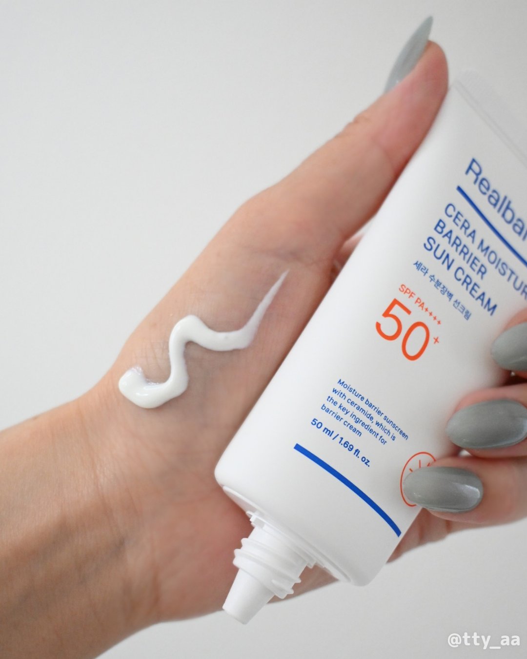 セラ水分バリア日焼け止め/Real Barrier/日焼け止めクリームを使ったクチコミ（3枚目）