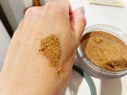 フェイススクラブ ブラッシャー VG/アーレス/スクラブ・ゴマージュを使ったクチコミ(4枚目)