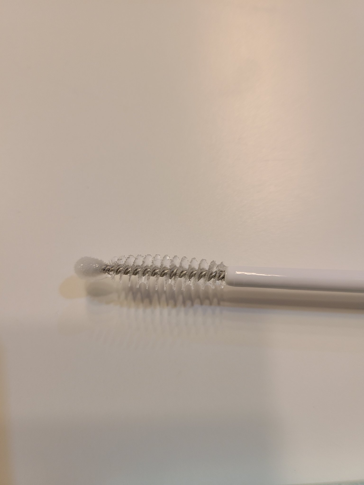 アイラッシュセラム/Bio Lucia(ビオルチア)/まつげ美容液を使ったクチコミ（2枚目）