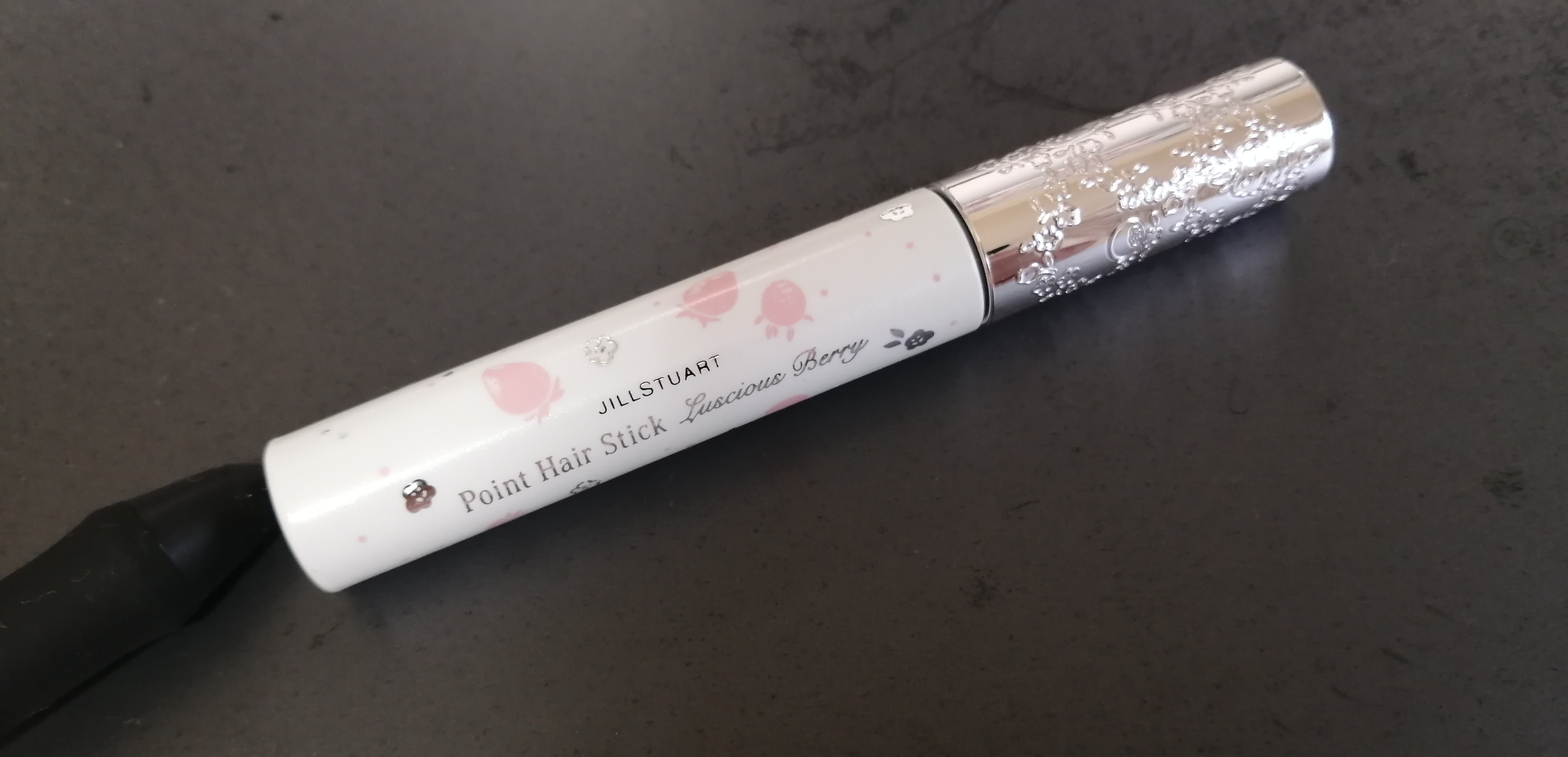 ジルスチュアート ラシャスベリー ポイントヘアスティック/JILL STUART/ヘアジェルを使ったクチコミ（2枚目）
