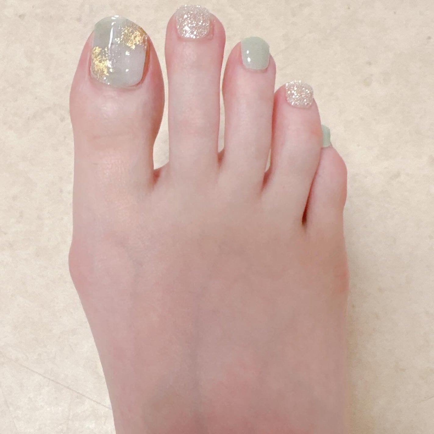 セミキュアジェルネイル(ハンド)/ohora/ネイルシールを使ったクチコミ(4枚目)