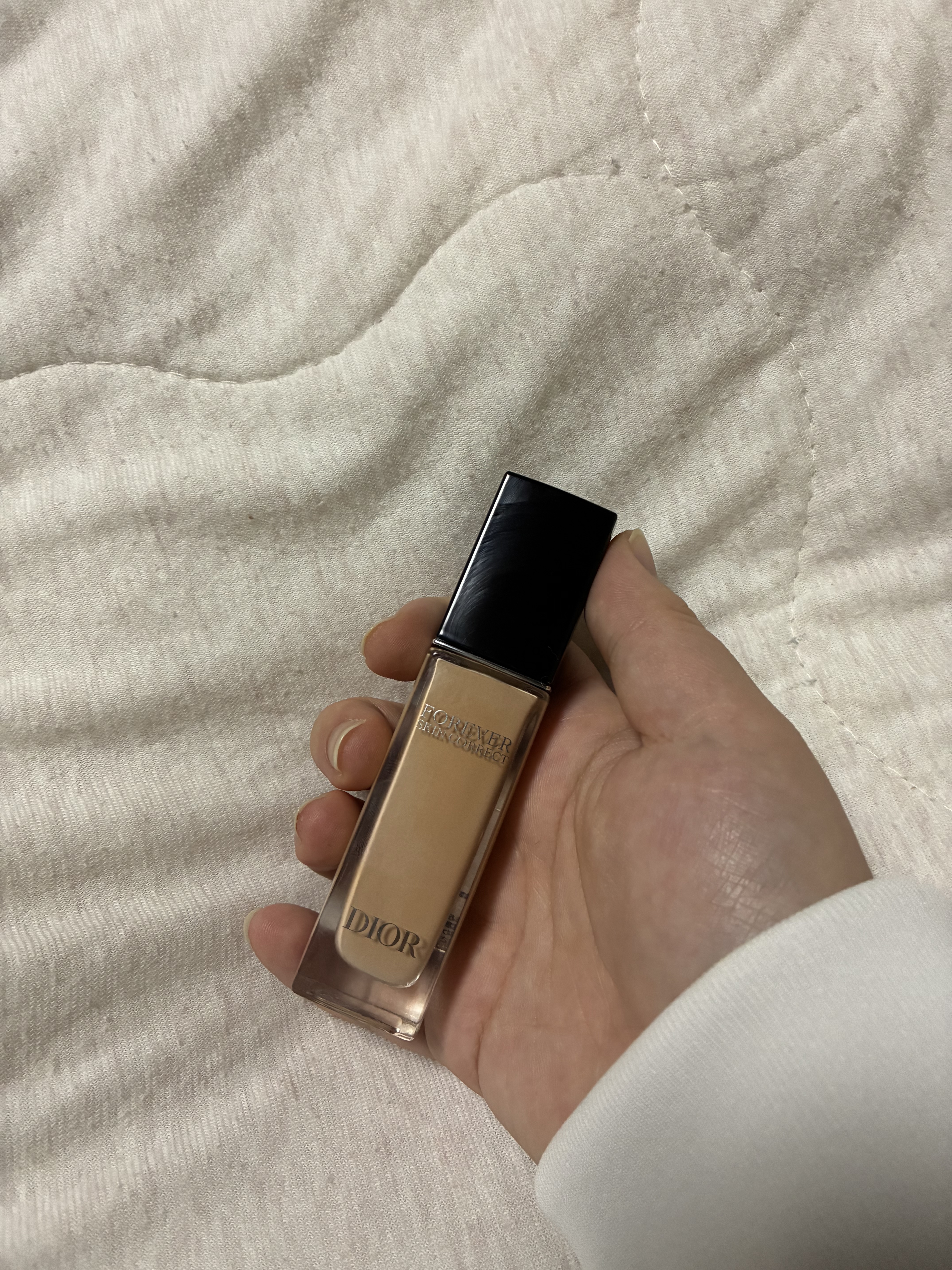 ディオールスキン フォーエヴァー スキン コレクト コンシーラー 1Nニュートラル/Dior/リキッドコンシーラーを使ったクチコミ（1枚目）