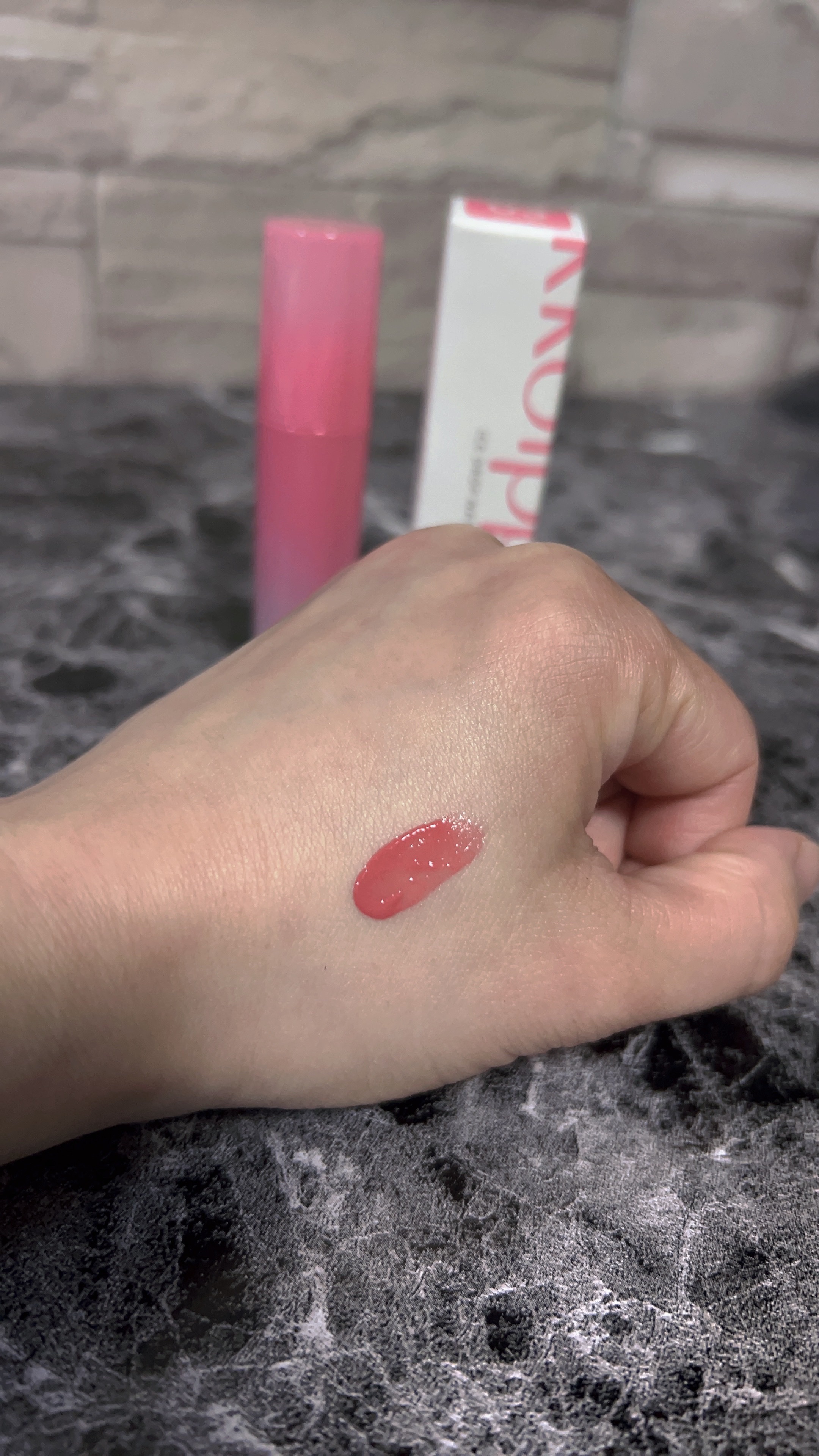 アイスドロップウォーターティント/kkotppang/リップティントを使ったクチコミ（2枚目）