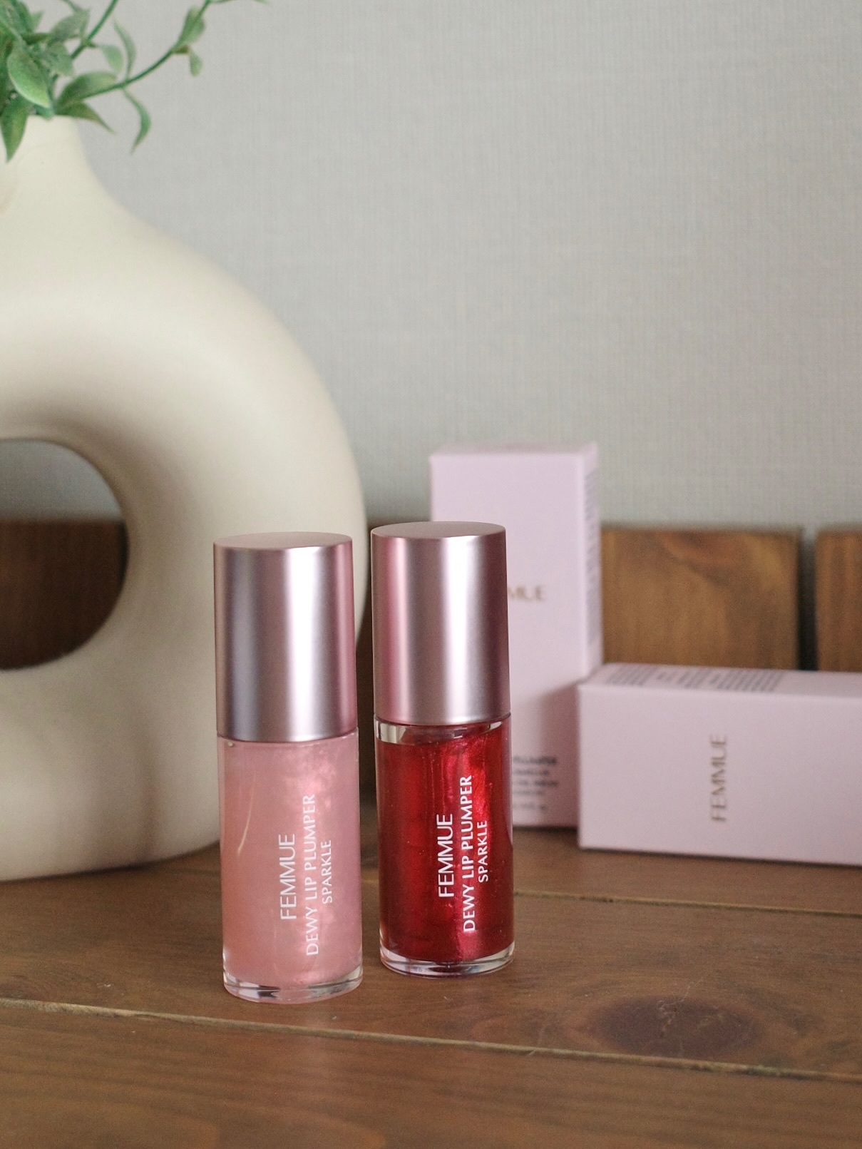 デューイー リッププランパー スパークル ピオニー/FEMMUE/リッププランパーを使ったクチコミ（1枚目）