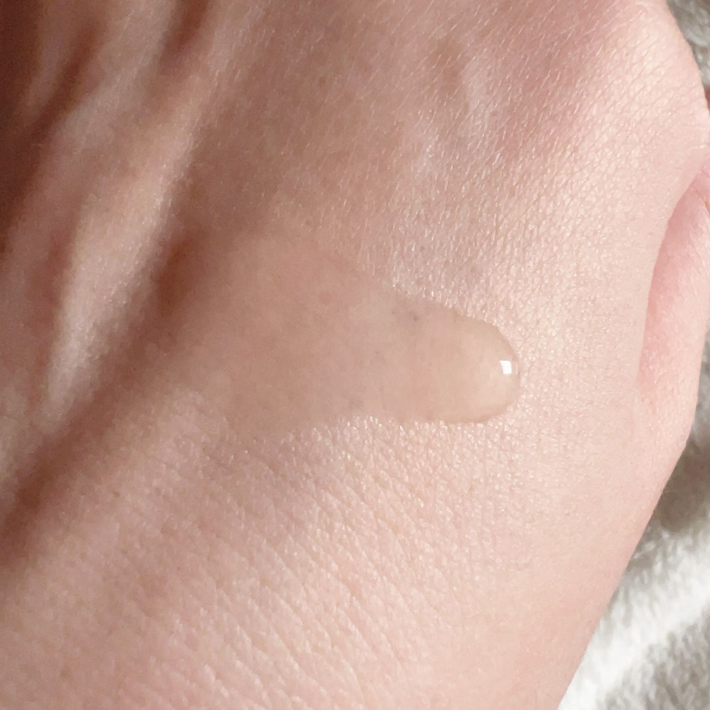 room S 102スキンNMファクタ/room S/美容液を使ったクチコミ（3枚目）