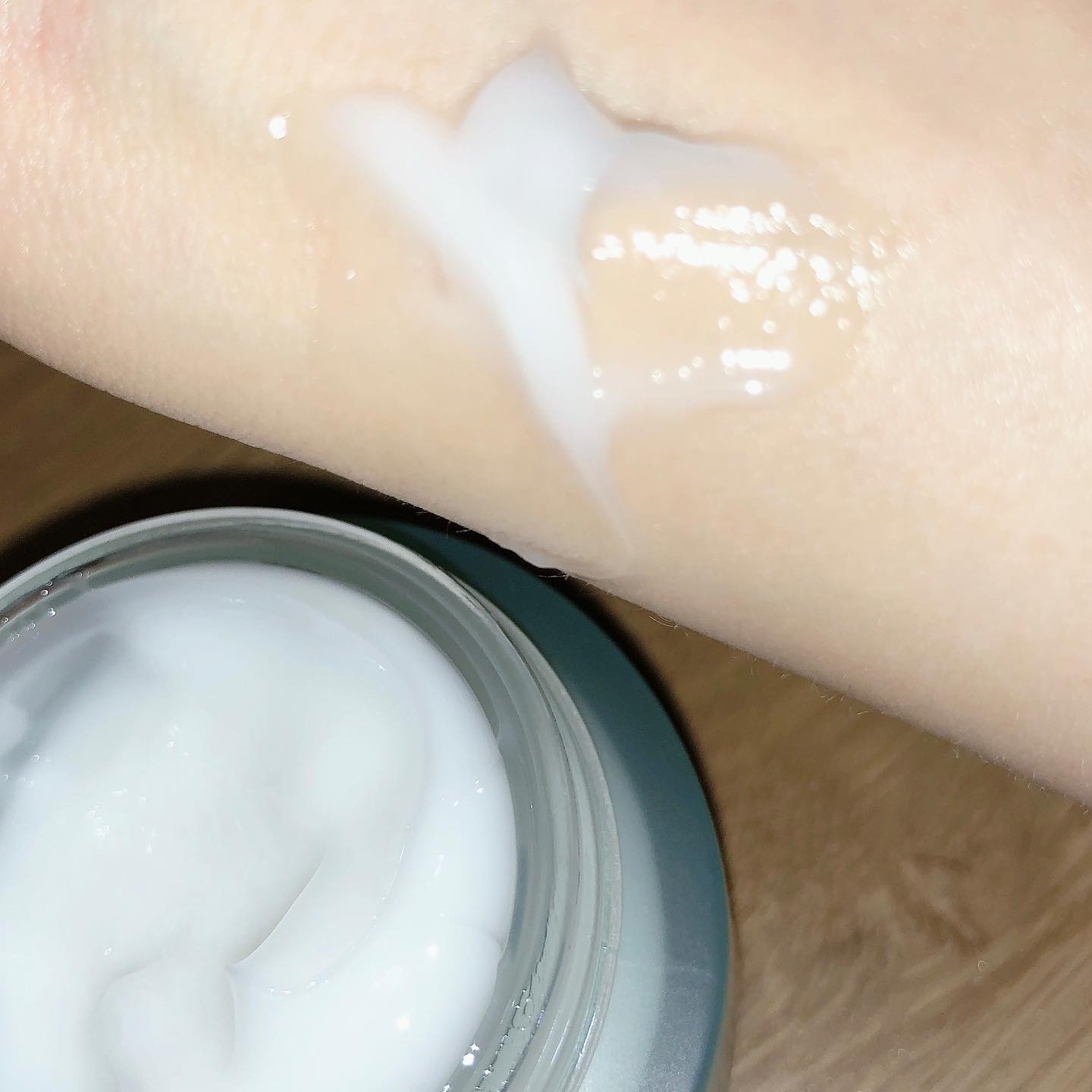 ピュアアルテミシア カーミングウォータークリーム/HANYUL(ハンユル)/フェイスクリームを使ったクチコミ（2枚目）