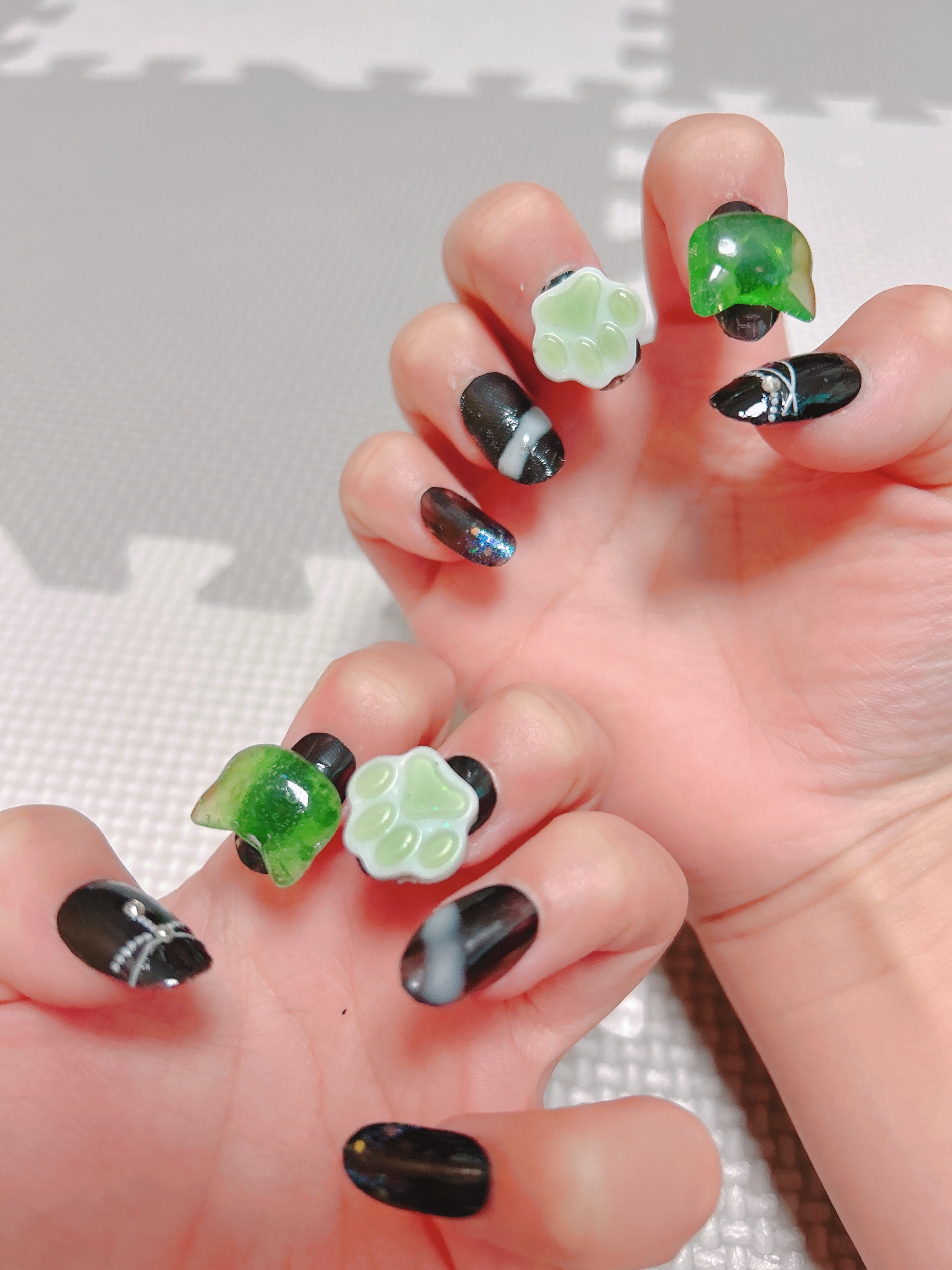 gene TOKYO ネイル ブラック/DAISO/マニキュアを使ったクチコミ（1枚目）