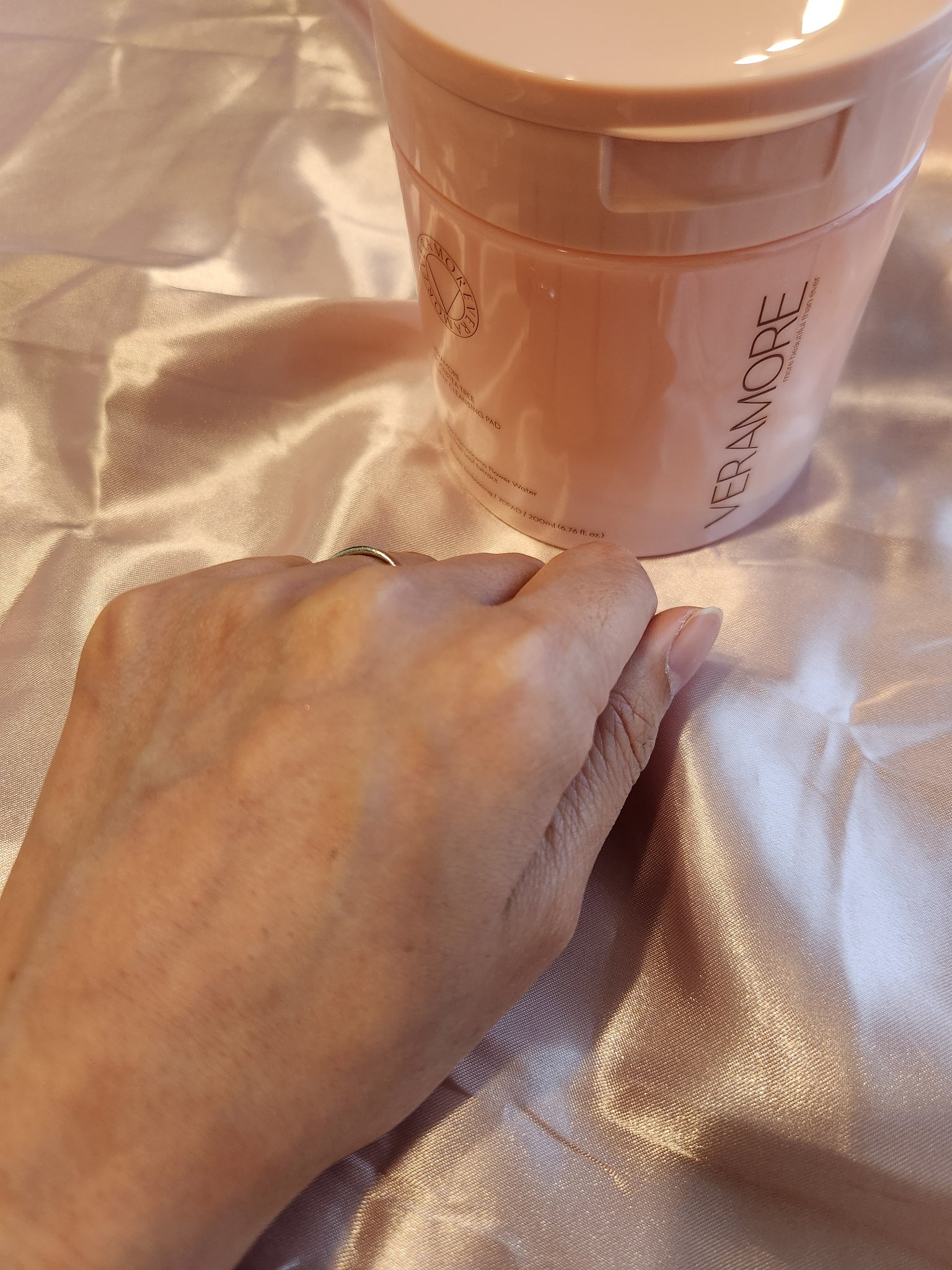 ローズ＆ティーツリークレンジングパッド/VERAMORE/クレンジングシートを使ったクチコミ（3枚目）