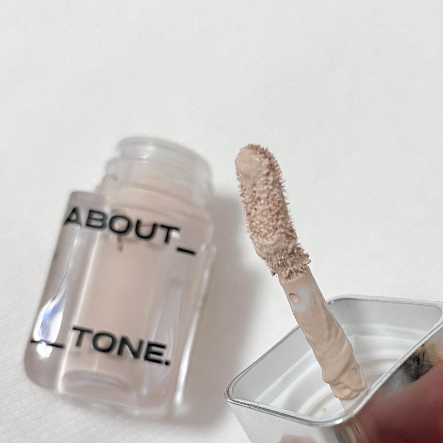 スキンレイヤーカバーフィットコンシーラー/ABOUT TONE/リキッドコンシーラーを使ったクチコミ（2枚目）